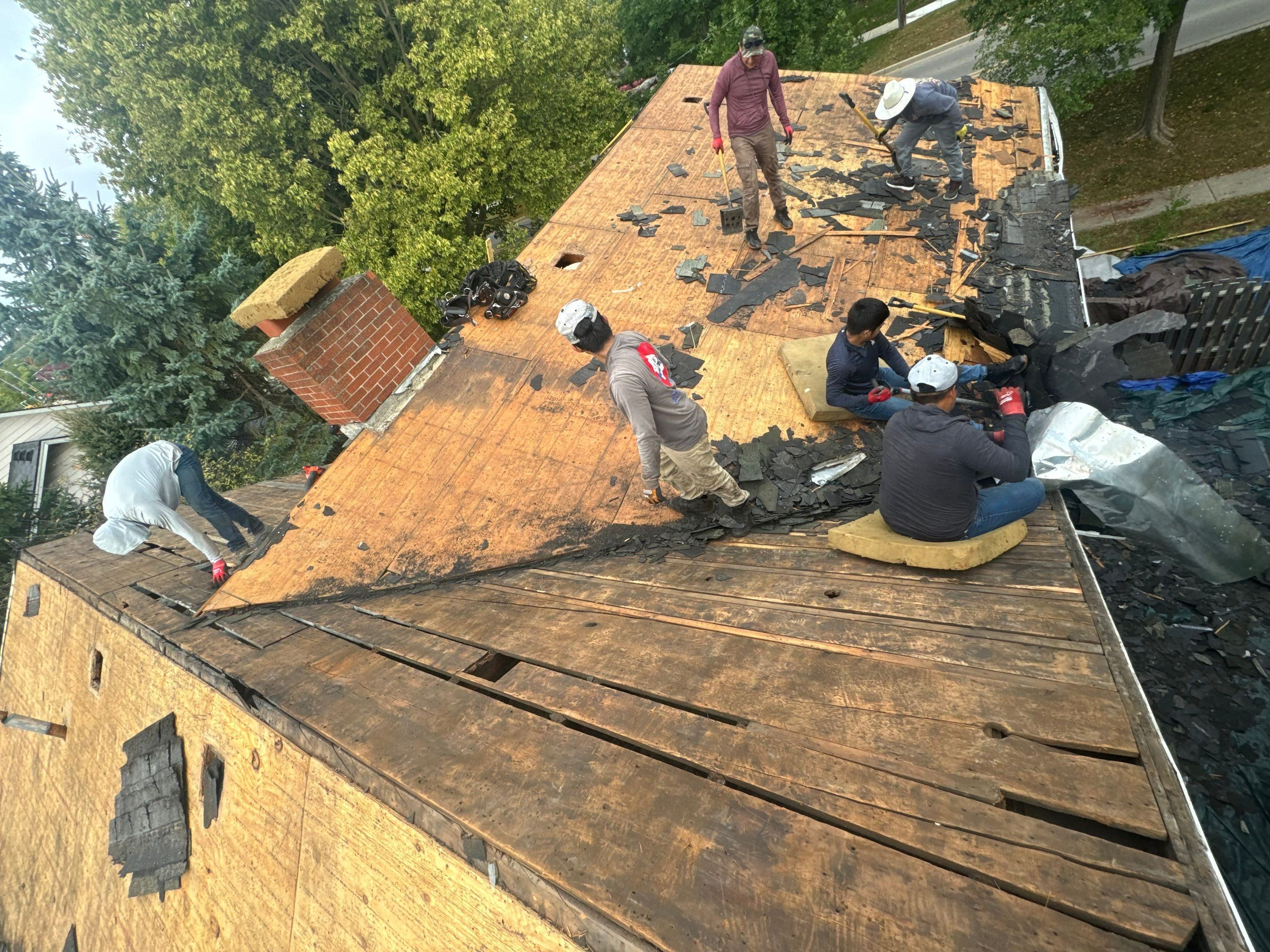 Roof Replacement using CertainTeed Northgate by 180 Contractors