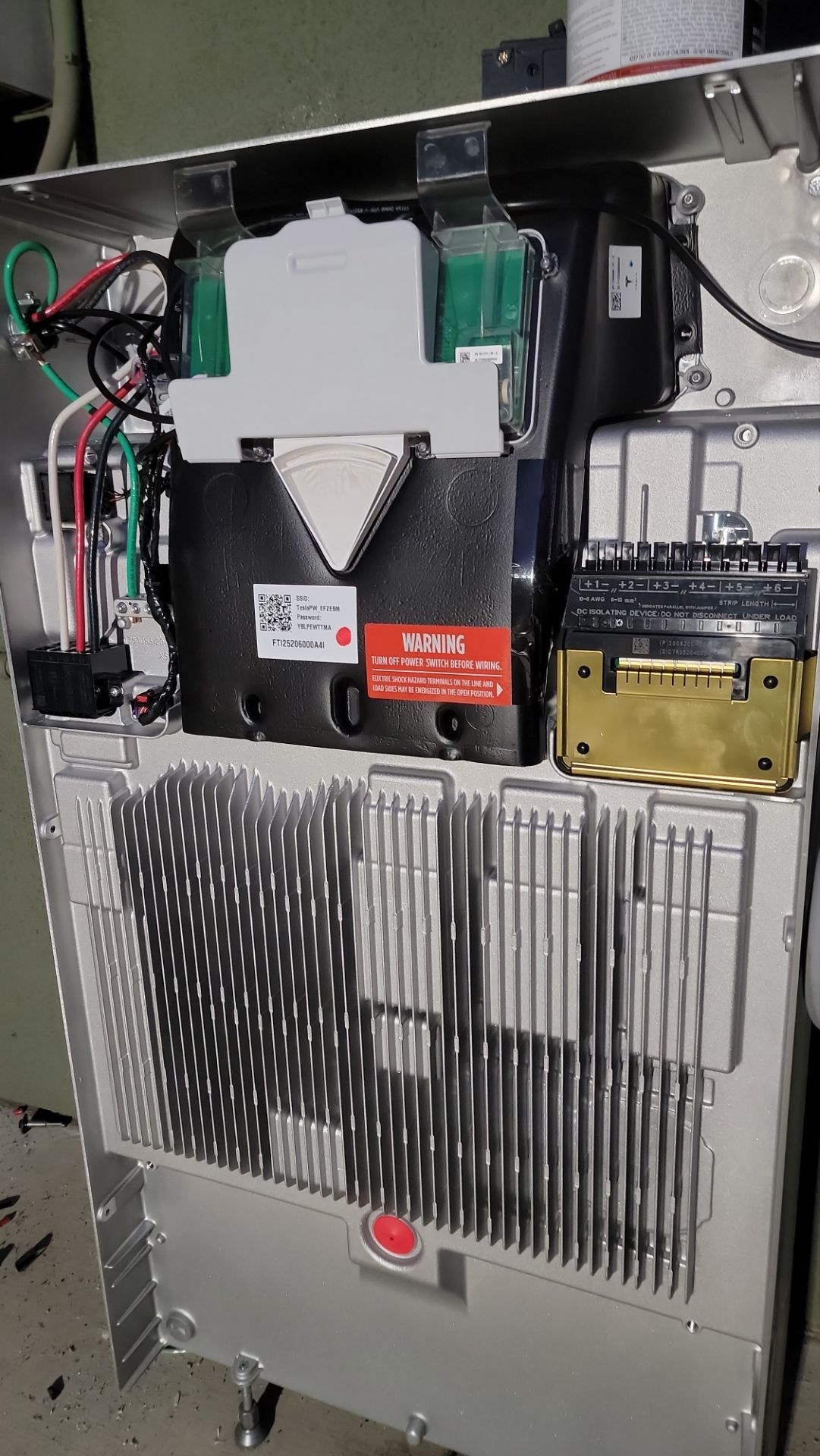 Battery Installation Featuring Tesla Powerwall 3 in Santa Ana by AWS Solar