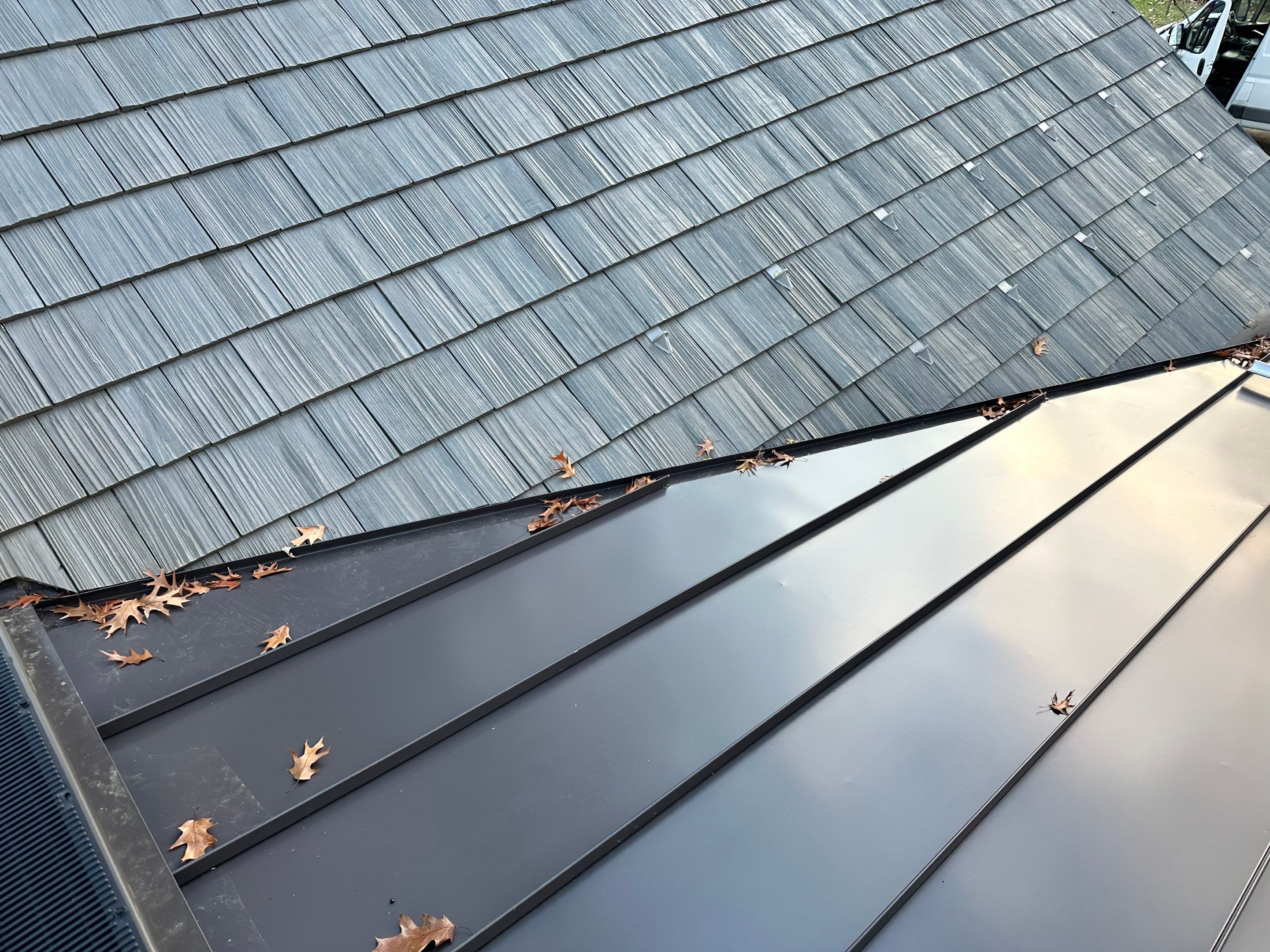 Brava Shake Roof Installation with Aluminum Gutters by Custom Installations