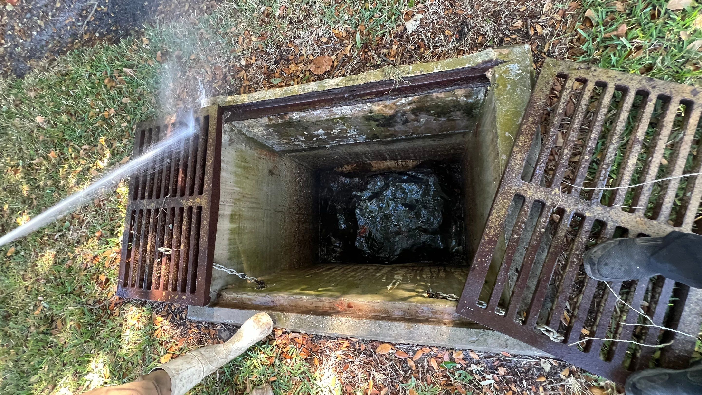 Estero Community Stormwater System Maintenance by APS Power & Water