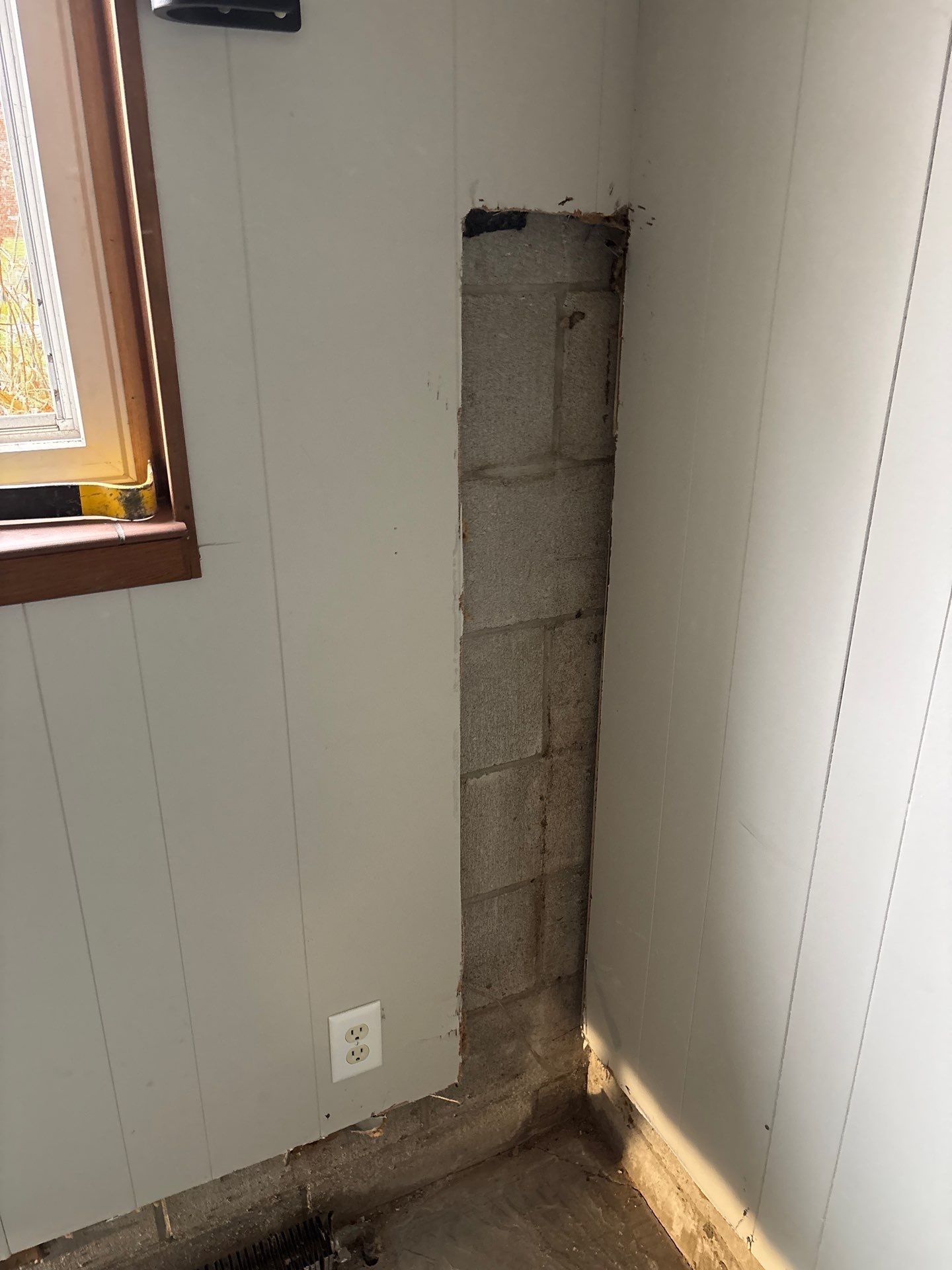 Drain tile and sump pump for George by Waterproofing Northeast