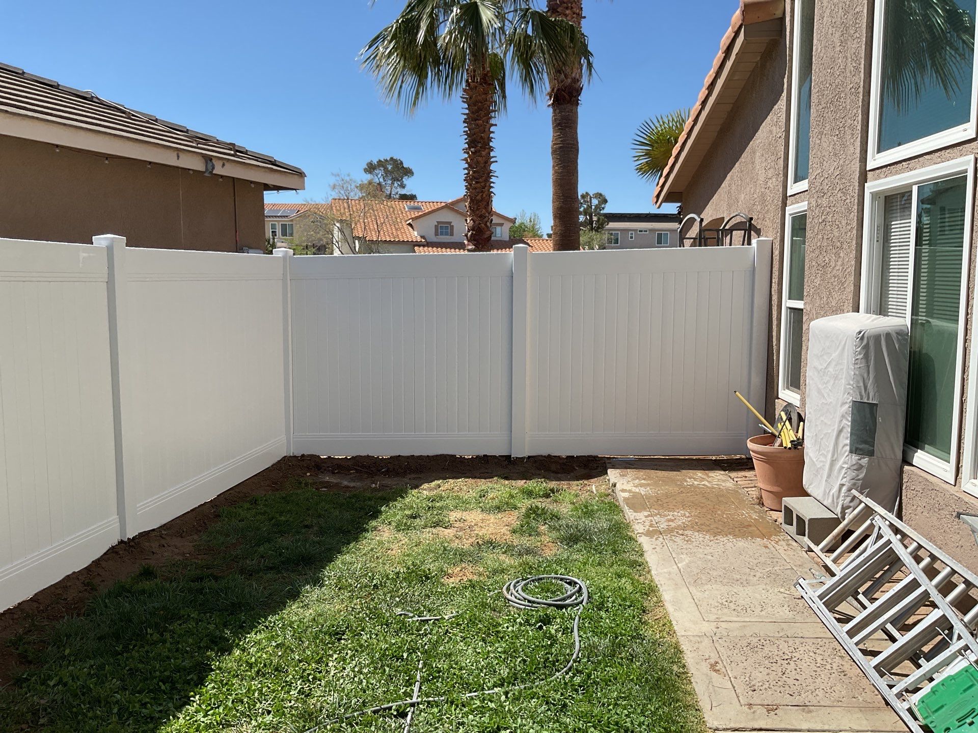 Fence Installation using Vinyl by Fence Guys Inc.