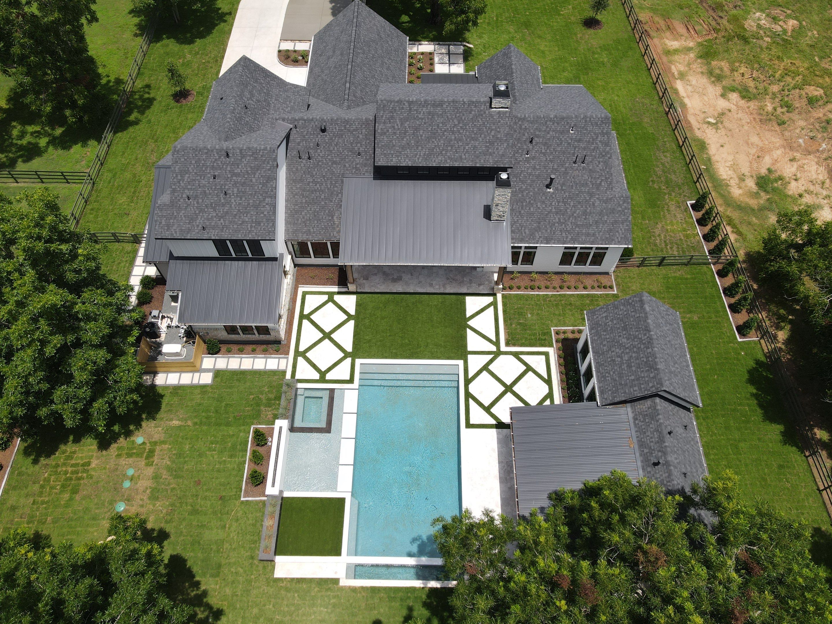 Sleek Design in Fulshear TX by Level 7 Companies