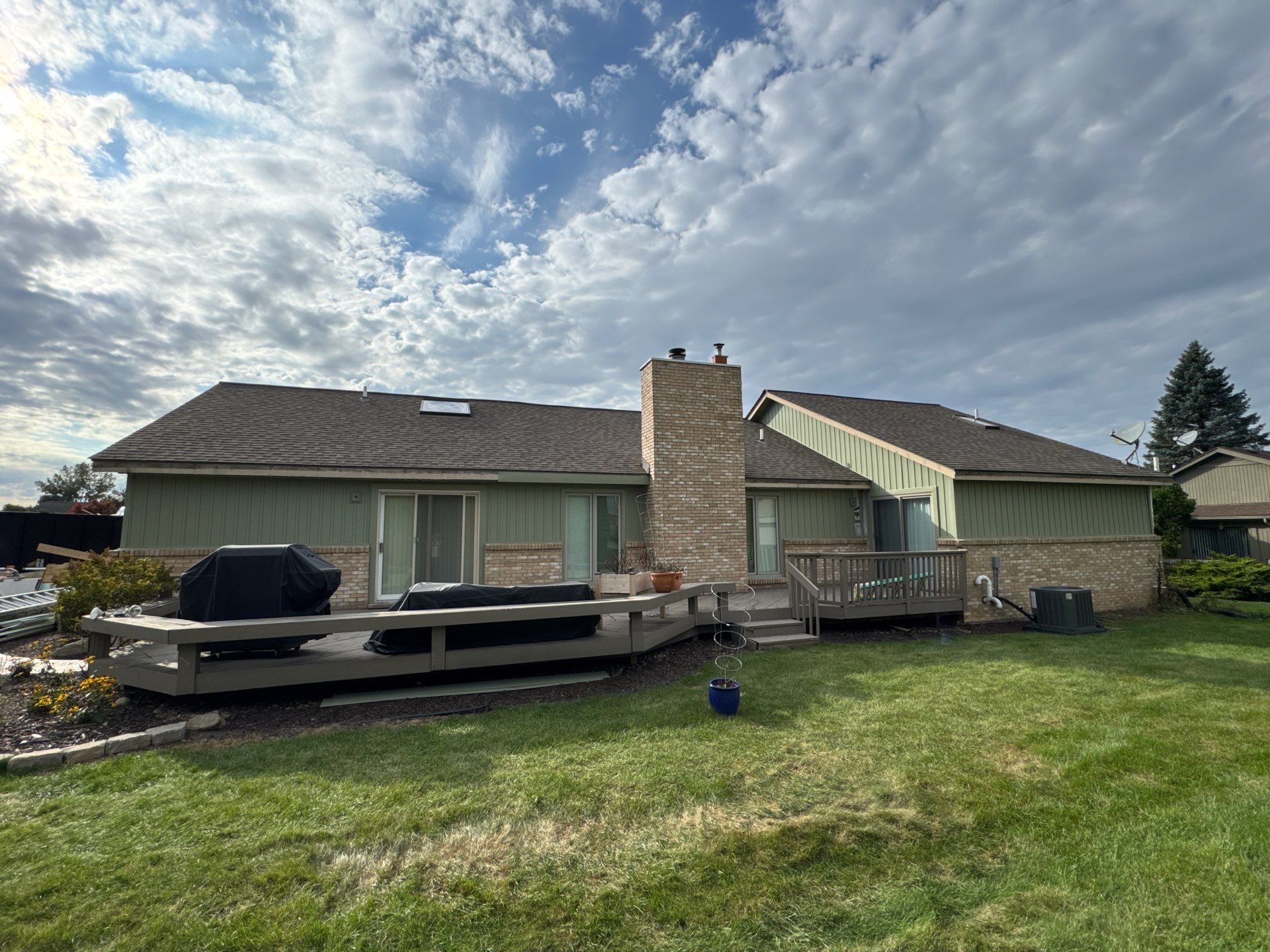 Siding Replacement using Alside 7" B&B by 180 Contractors