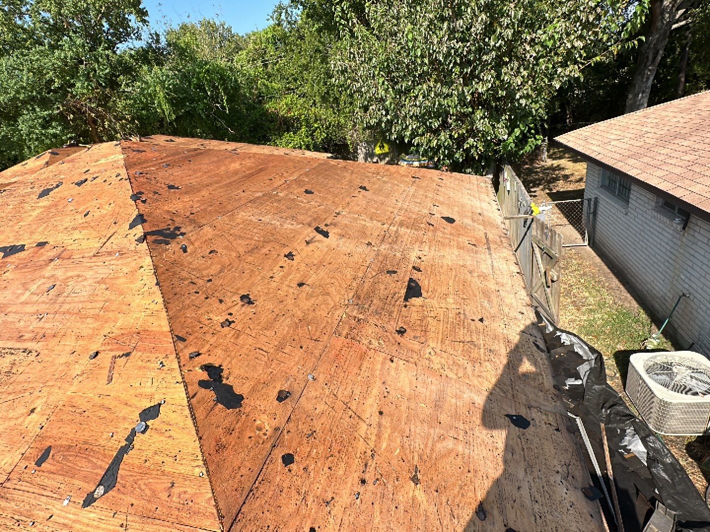 Residential Roofing Installation using Owen's Corning Duration (Lifetime) Shingles by Roof Repair Company