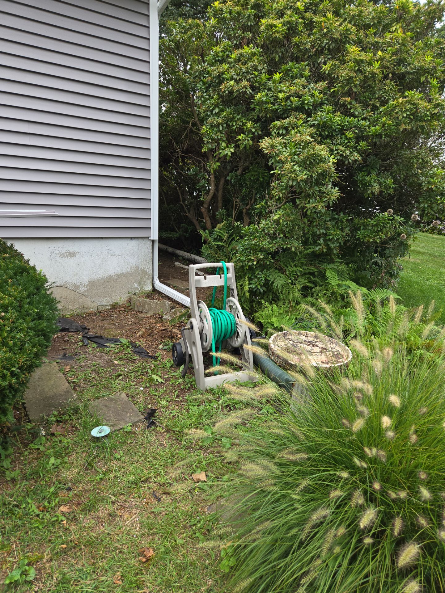 Siding Installation using CertainTeed Monogram Vinyl Siding - D4 - Granite Gray by A Plus Exterior