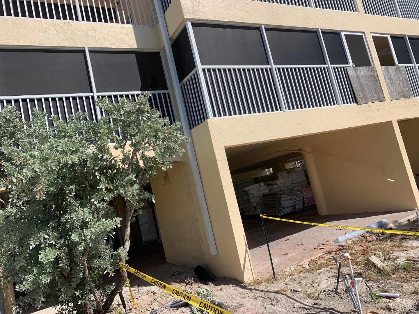 6-Inch Gutters Installation in Sanibel FL by Gutter Professors