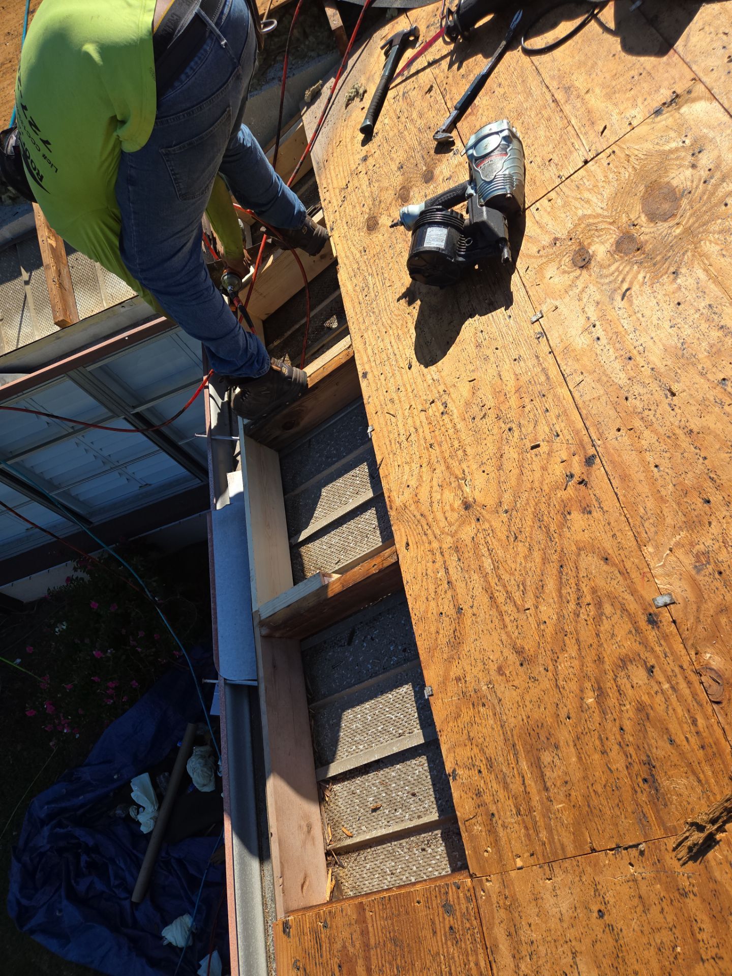 Project in St. Petersburg 33712 by Mitchell Roofing Company LLC