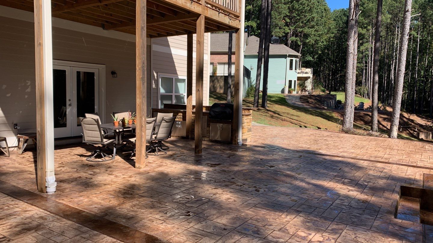 Outdoor Kitchen using Clifrock Panels by Xtreme Concrete Services