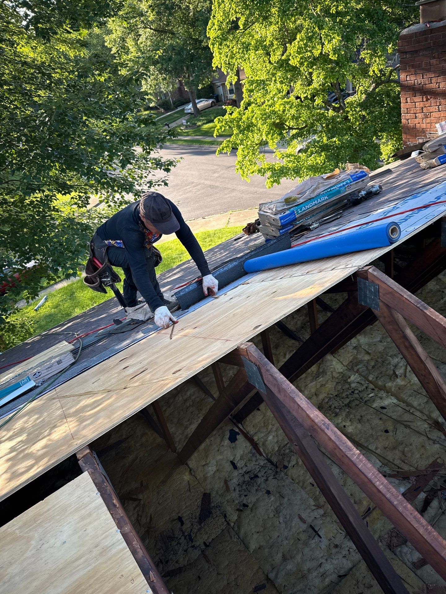 West Springfield: Residential Roof Replacement with CertainTeed Landmark in Heather Blend by RM Banning, Inc.