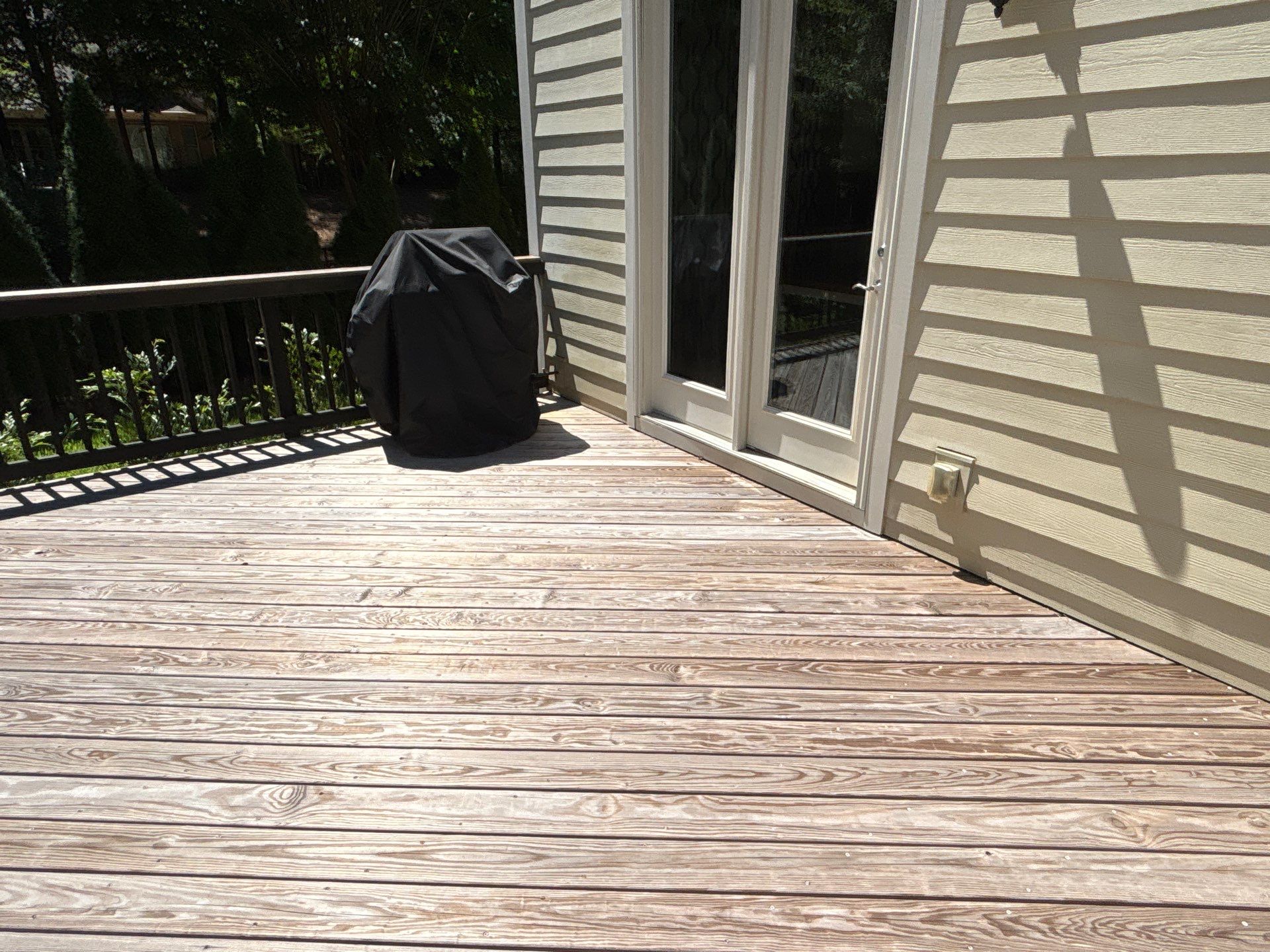 Deck using Wood Sealant by DuraSeal