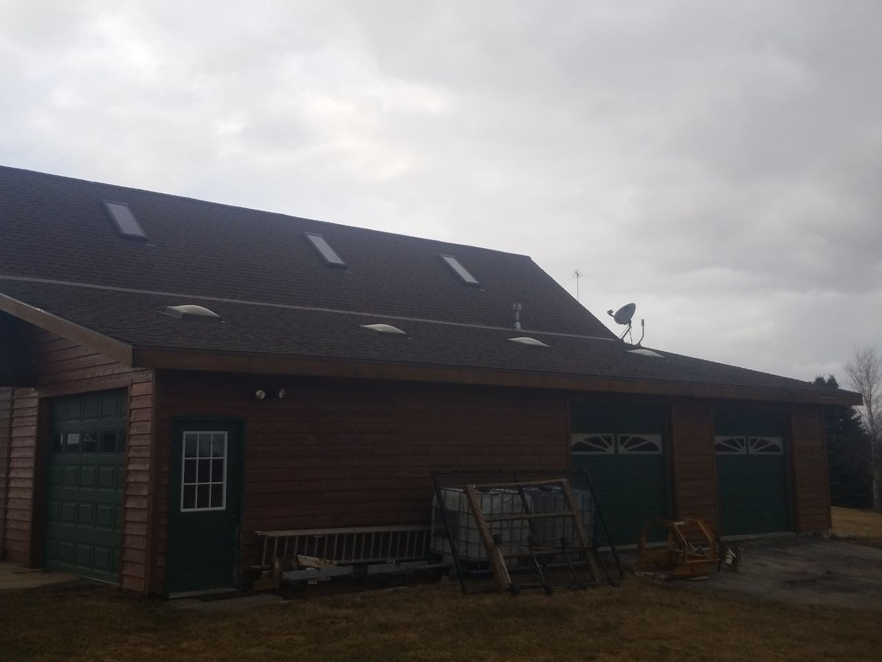 Residential Roofing Installation using GAF timberline HDZ shingles by Gellings Roofing & Siding