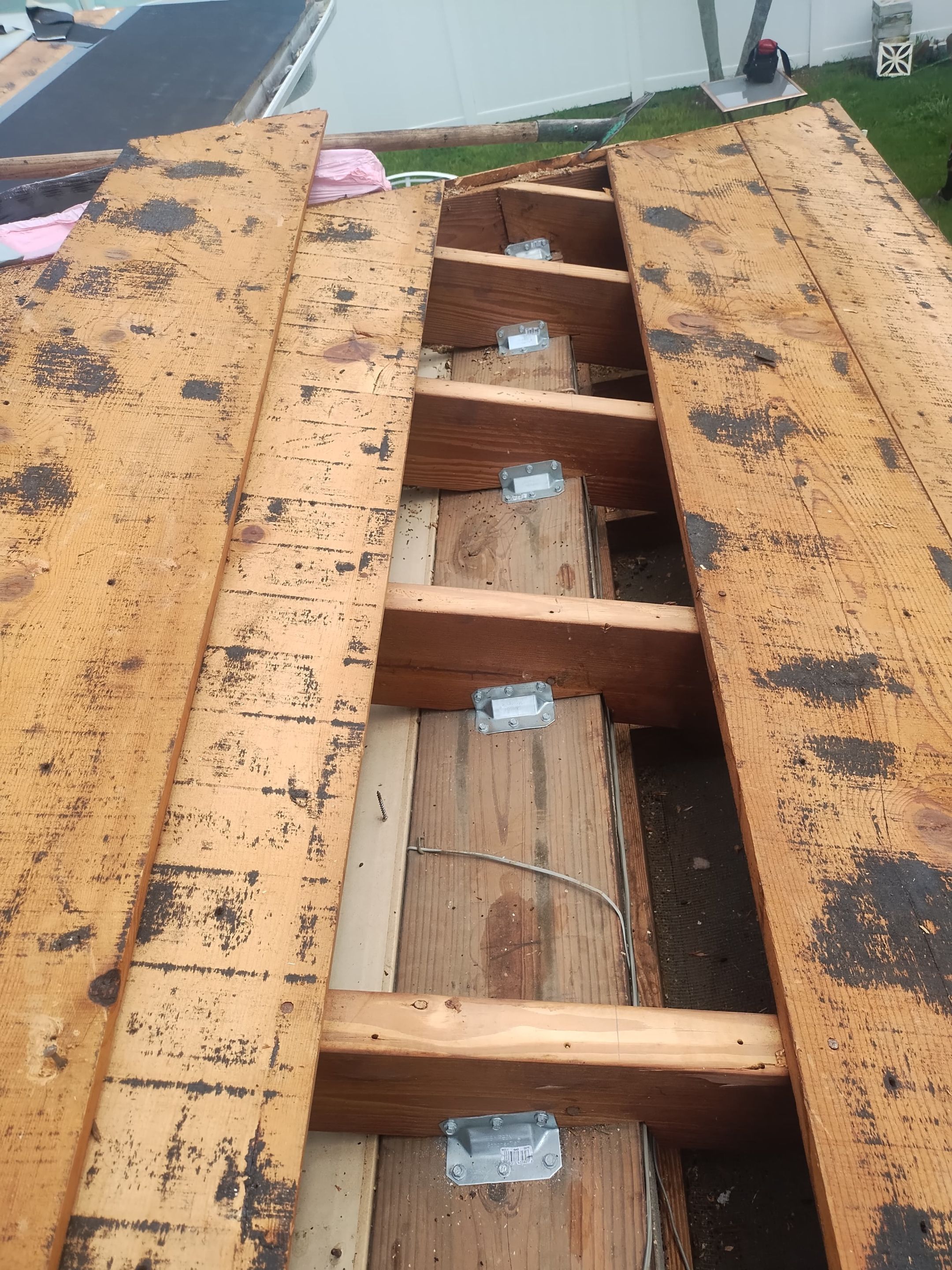 Project in St. Petersburg 33710 by Mitchell Roofing Company LLC 