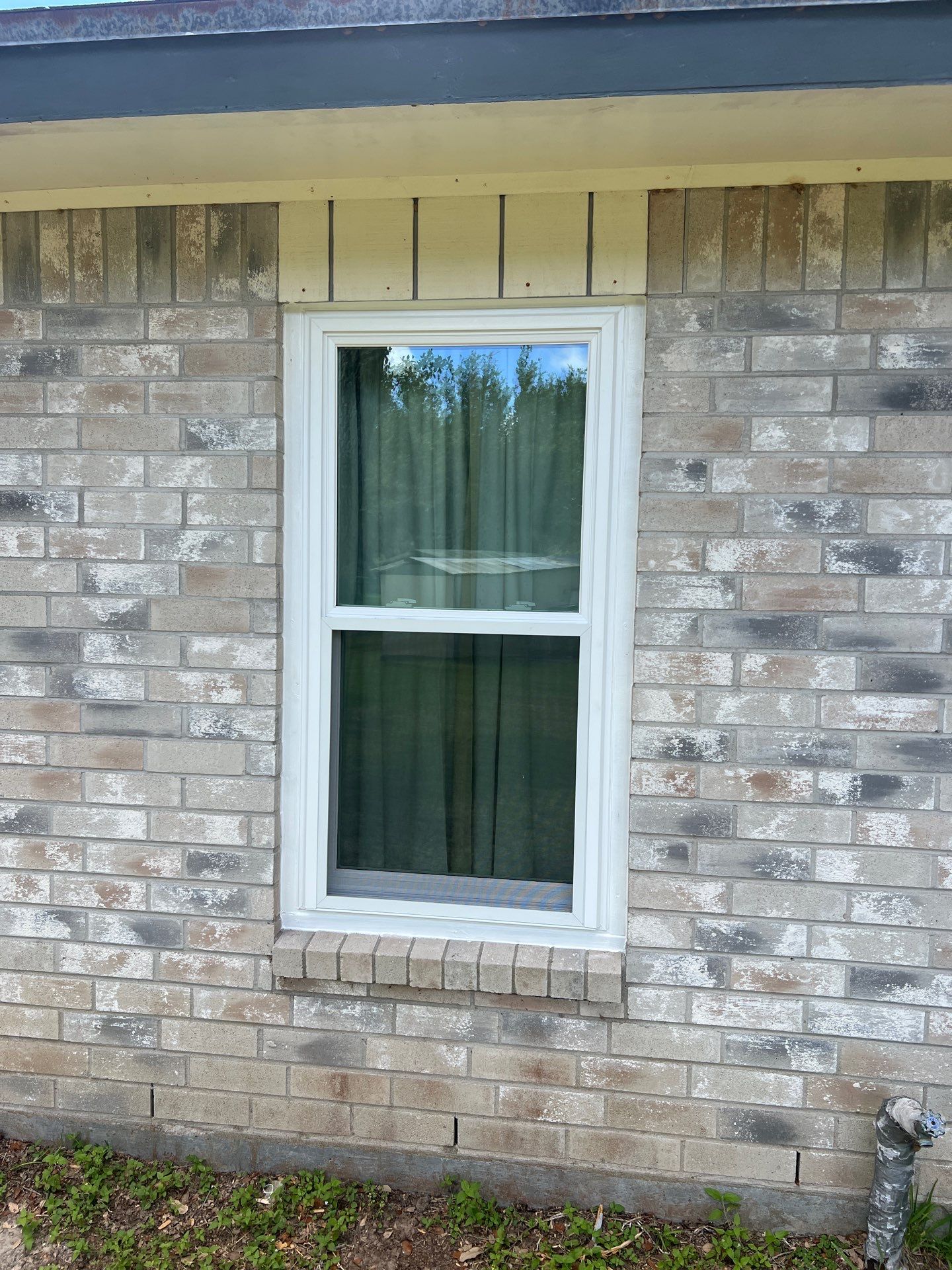 Bay Bay Old Windows by Bayfront Roofing and Construction