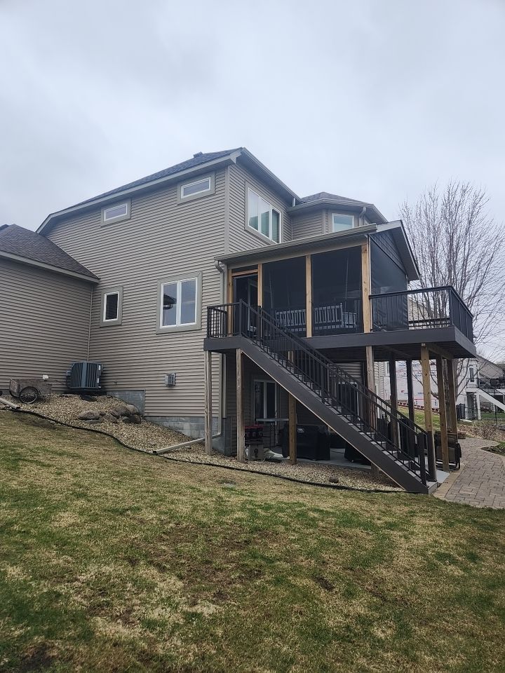 6" Gutters in Shakopee by Next Level Seamless Gutters / Exteriors Inc.