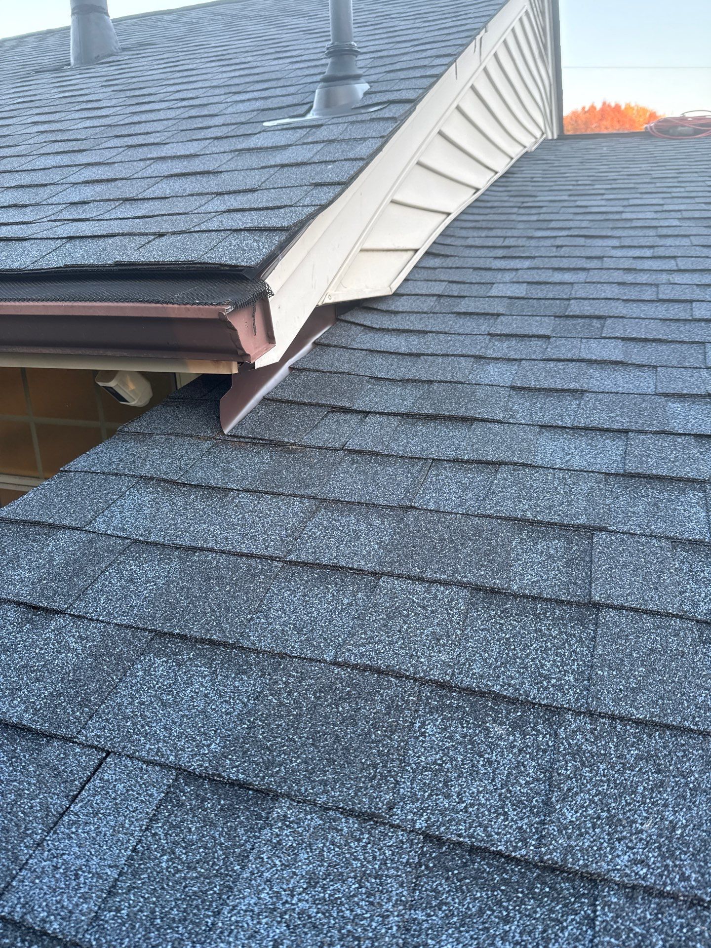 Faifax : Residential Roof Replacement with CertainTeed Landmark Pro in Max Def Coastal Blue  by RM Banning, Inc.