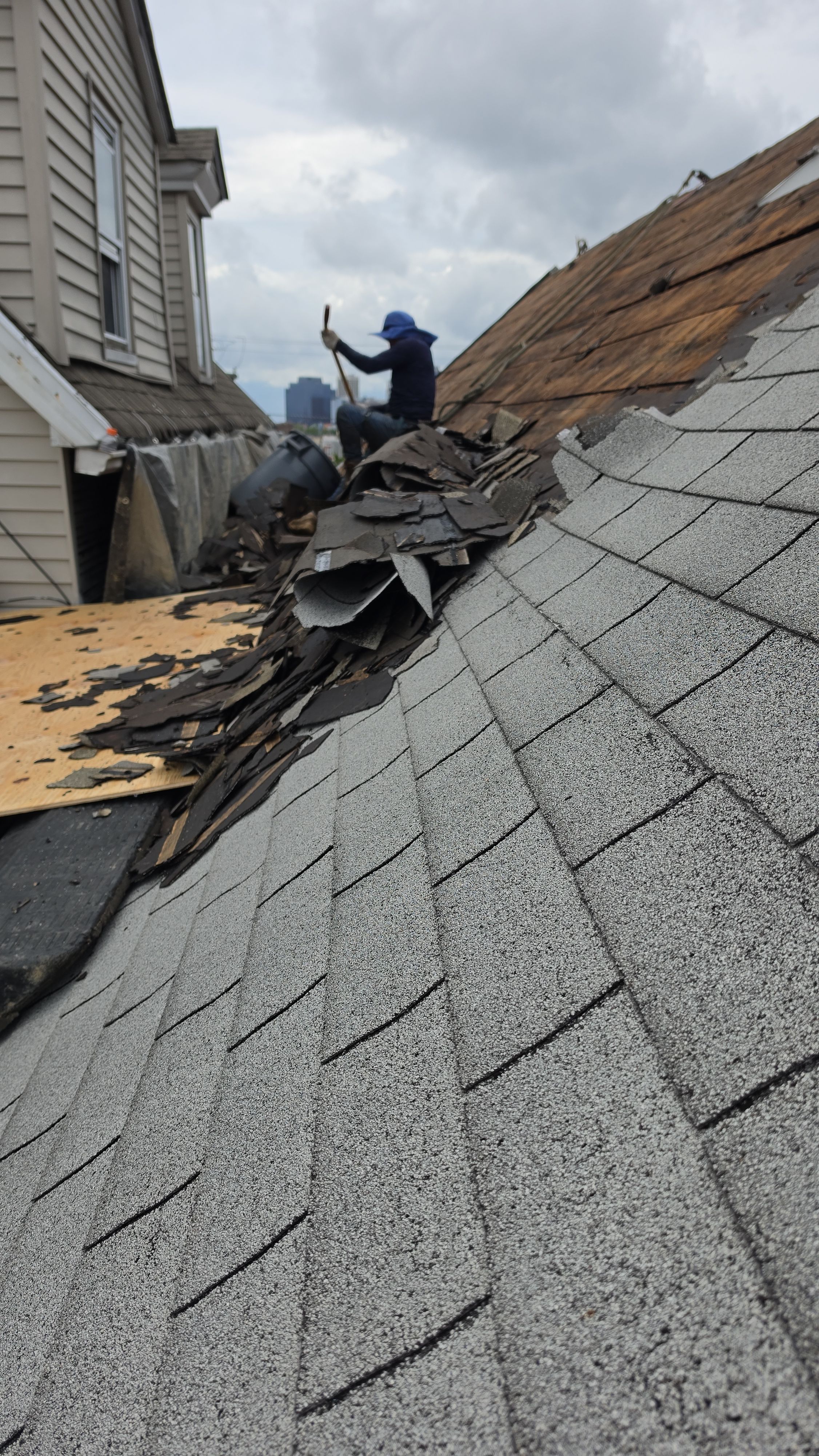 Full Residential Roof Replacement and Decking Repair in East Newark by AVEQOR