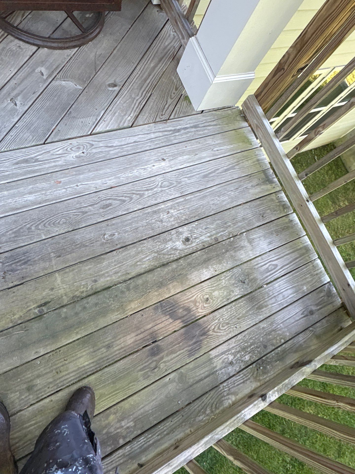 Deck using Wood Sealant by DuraSeal