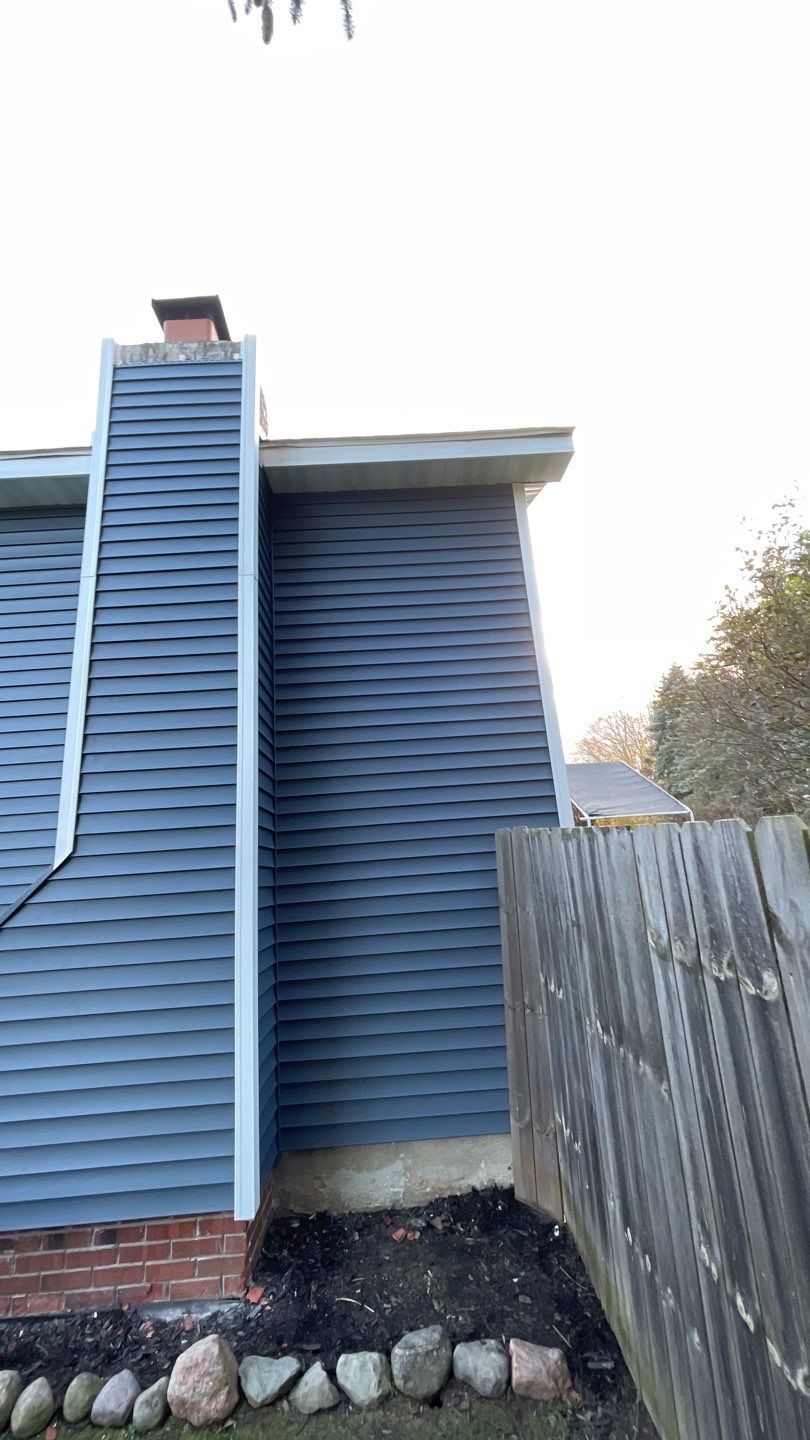 Siding Replacement using CertainTeed Restoration Classis D4 by 180 Contractors