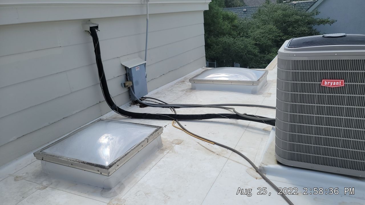 Siding Repair  by Tex-Line Roofing