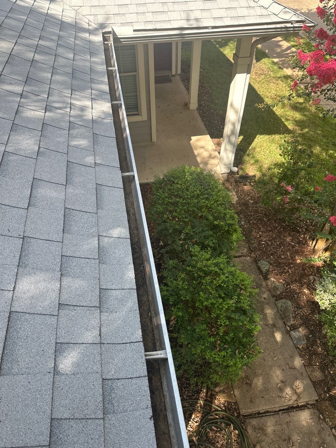 Hail Damage using Owen's Corning Duration (Lifetime) Shingles by Roof Repair Company