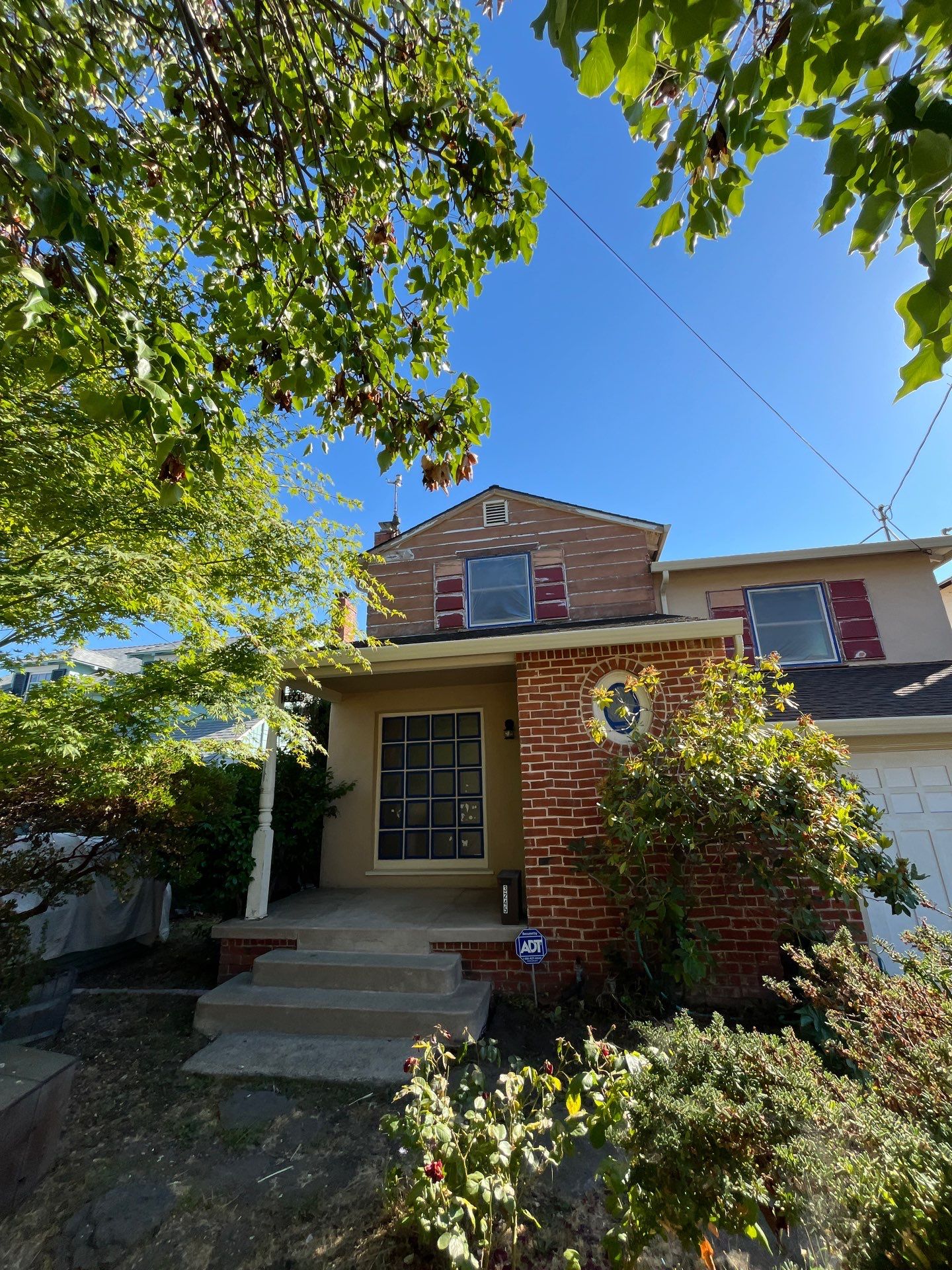 Project in Oakland by Herrera’s Bay Area Painting inc.