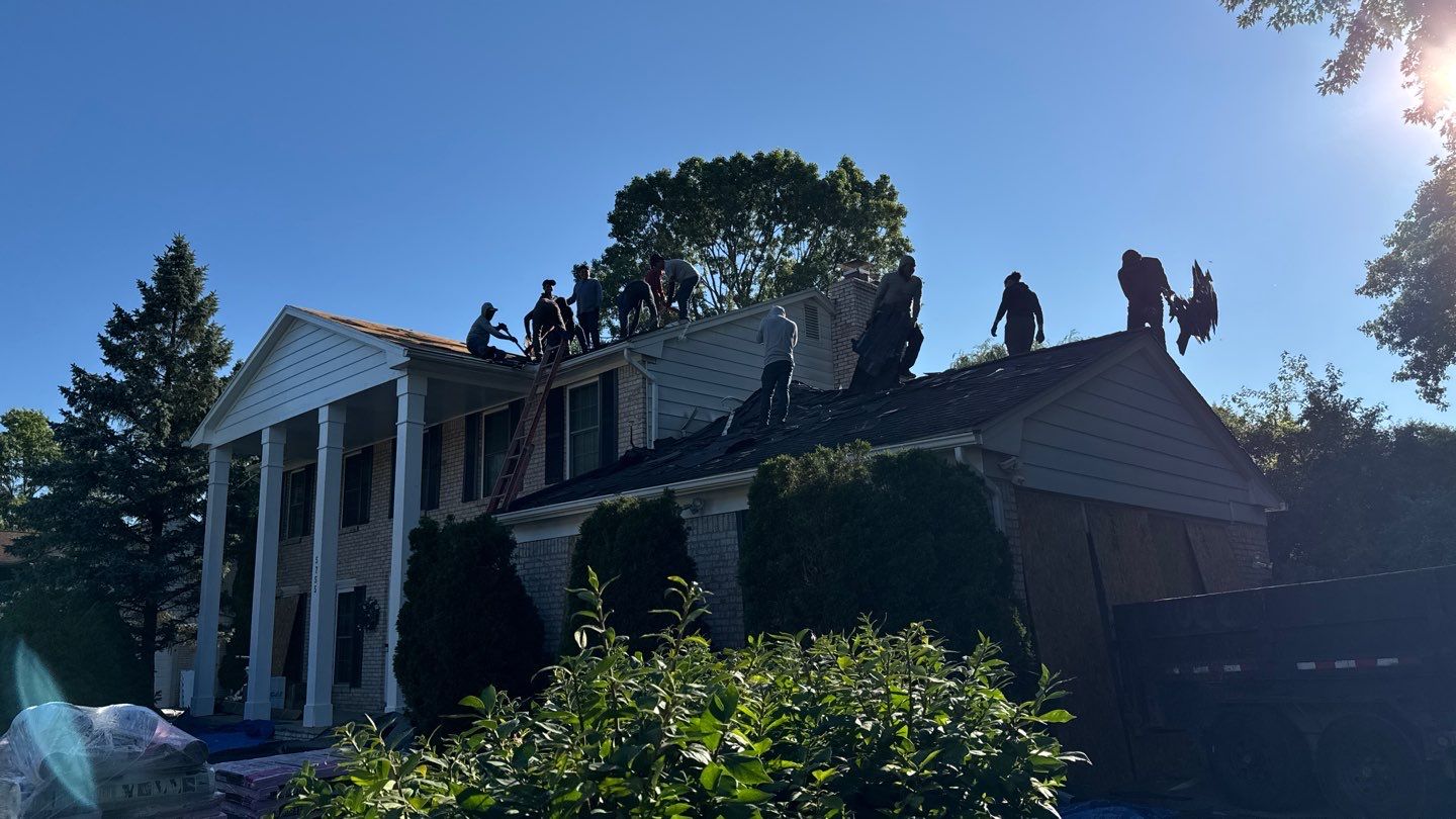 Roof Replacement using Owens Corning Onyx Black by 180 Contractors