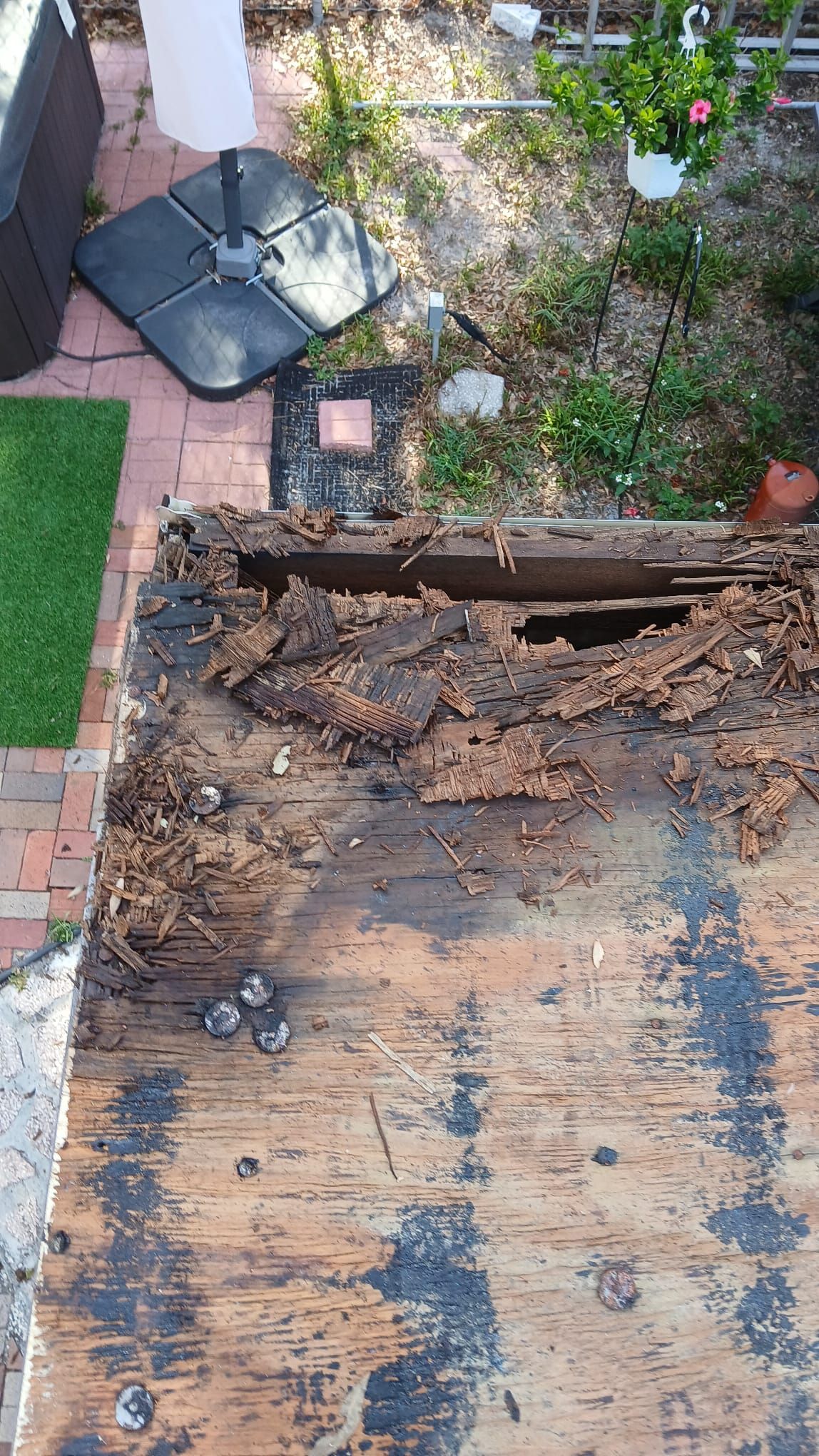 Project in St. Petersburg 33702 by Mitchell Roofing Company LLC 