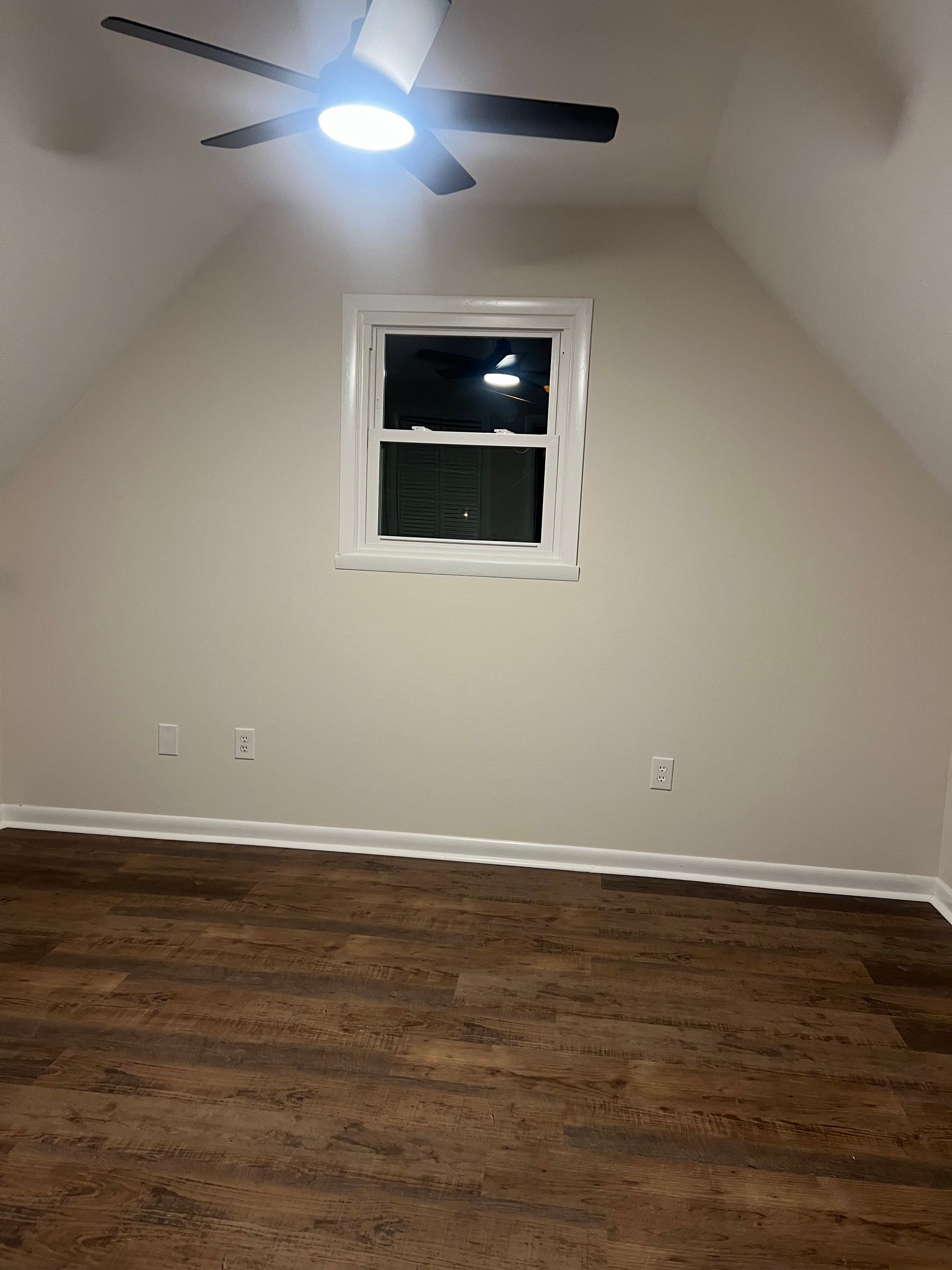 Quaint Remodel in Hurricane  by MAJO