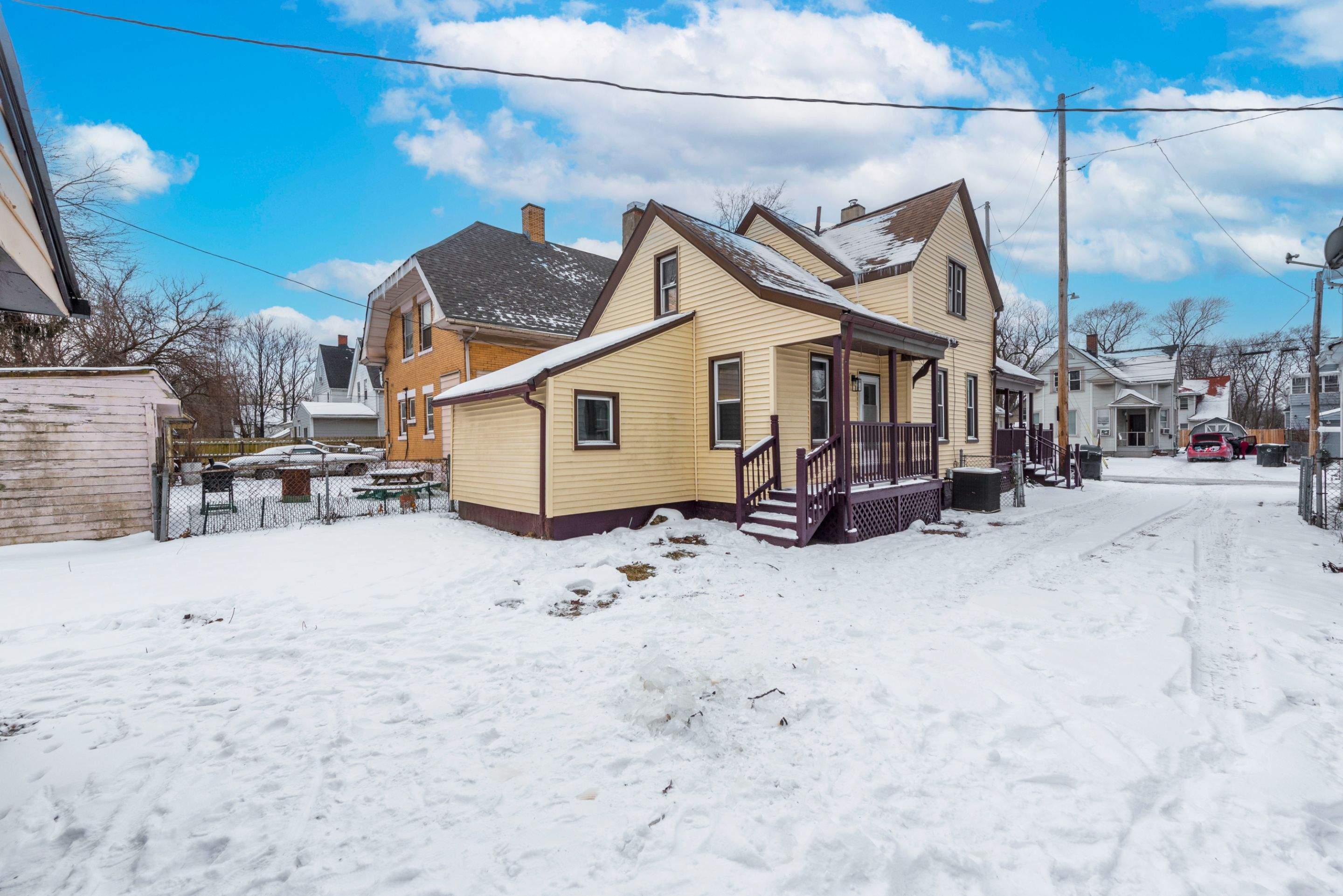 Single Family Full Remodel by Reinovation