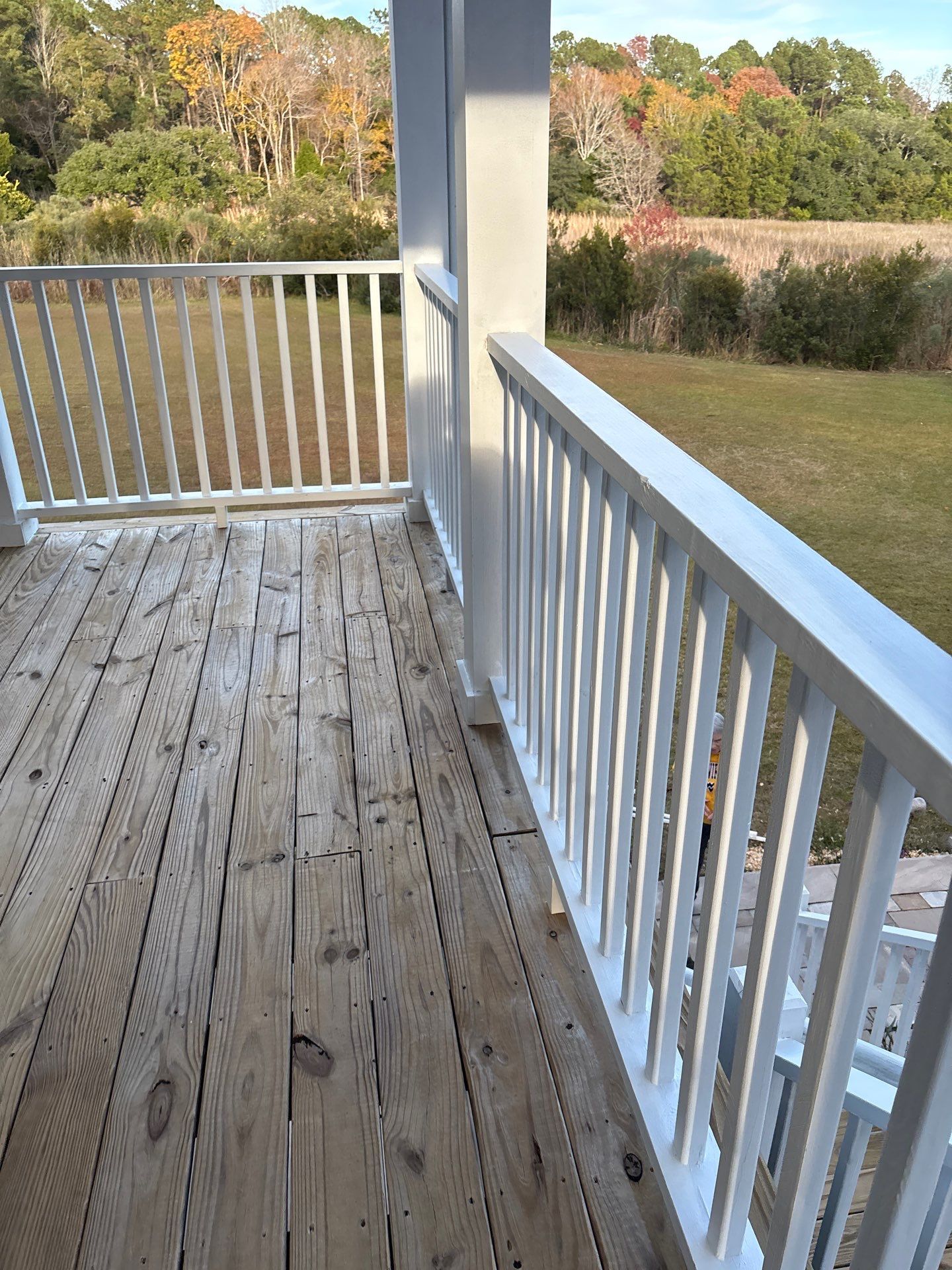 Wood Deck using Wood Stain by DuraSeal