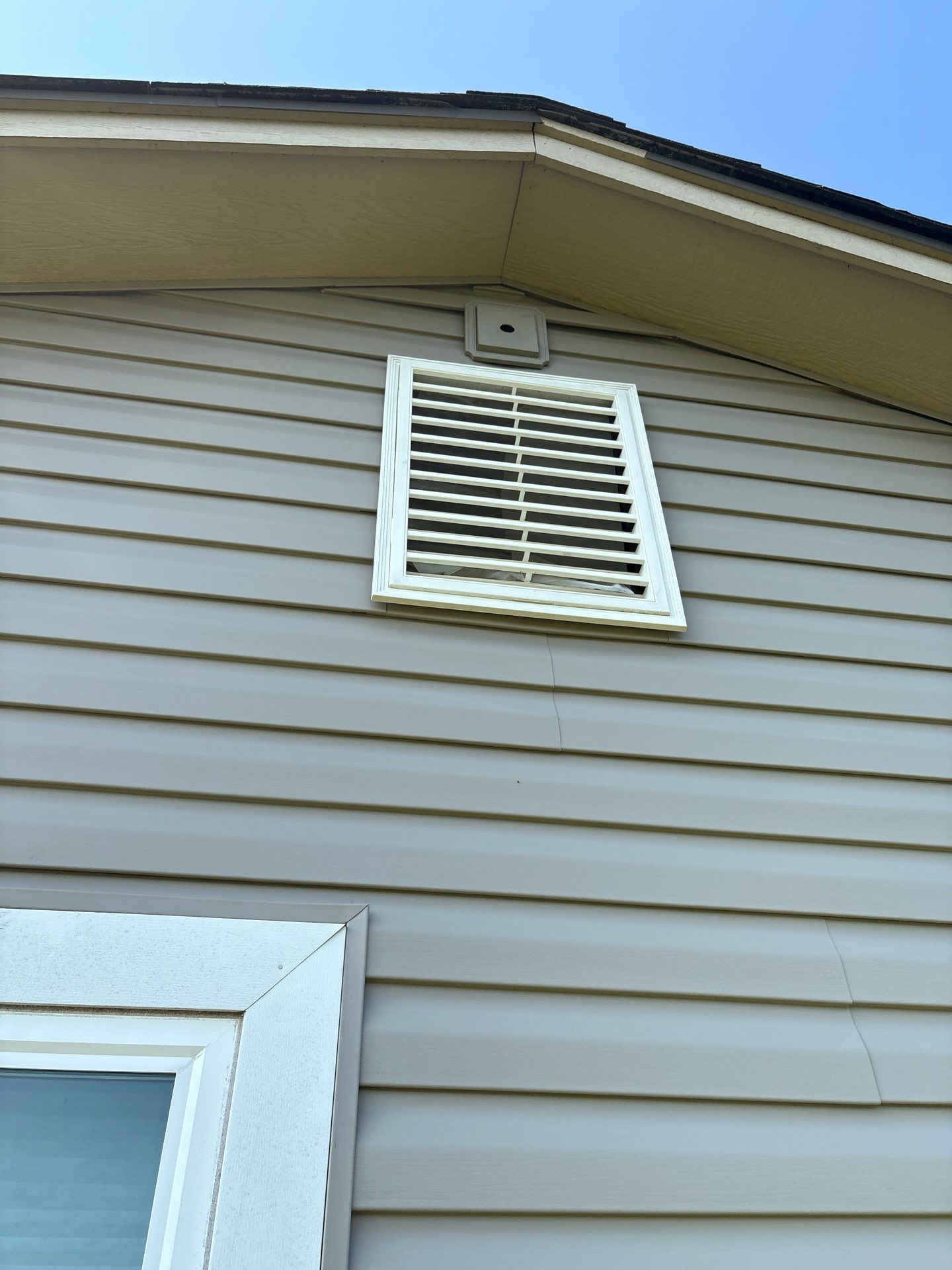 siding replacement in Guthrie by McCann's Roofing and Construction