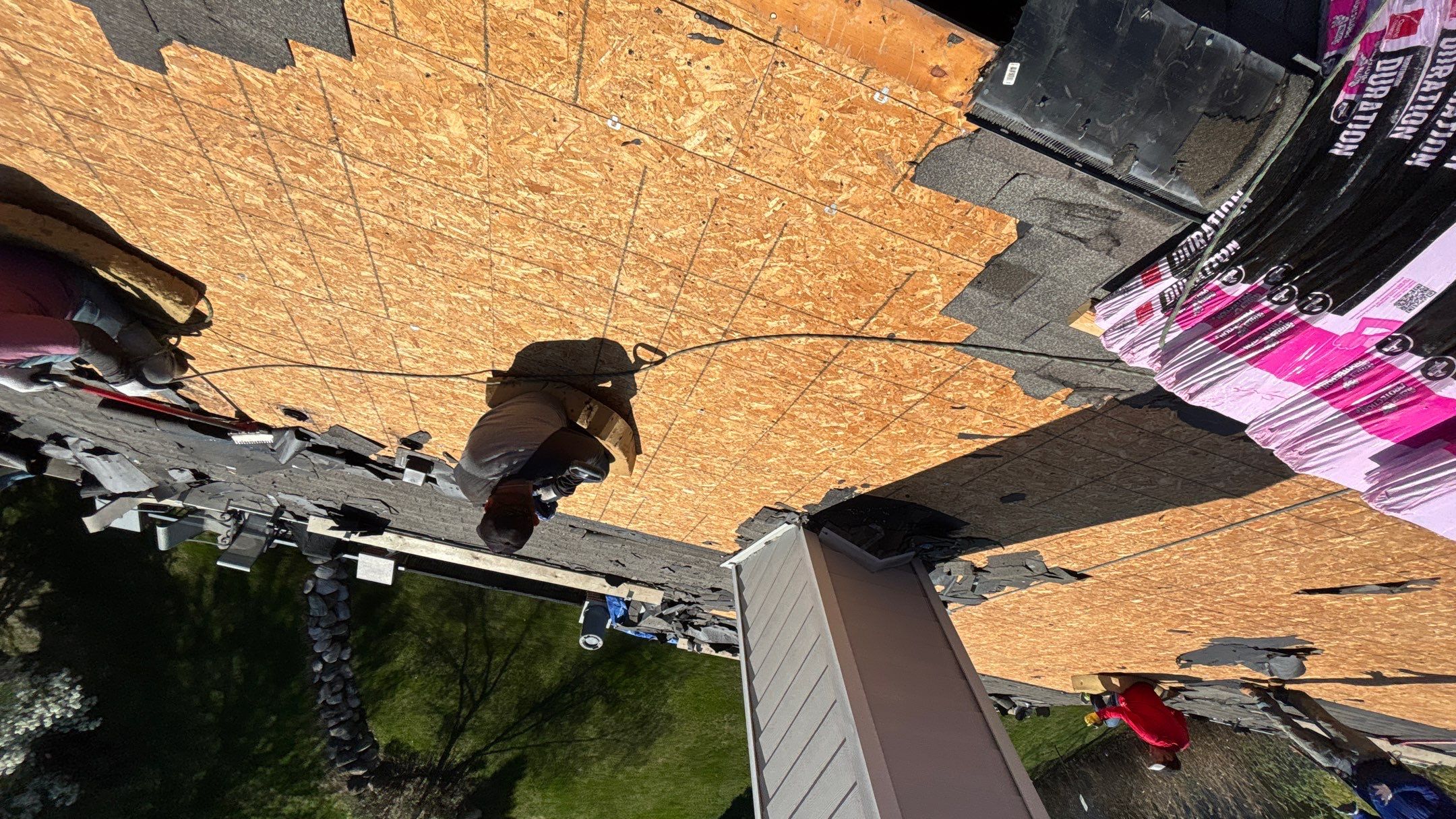 Roof Replacement using Owens Corning Onyx Black by 180 Contractors