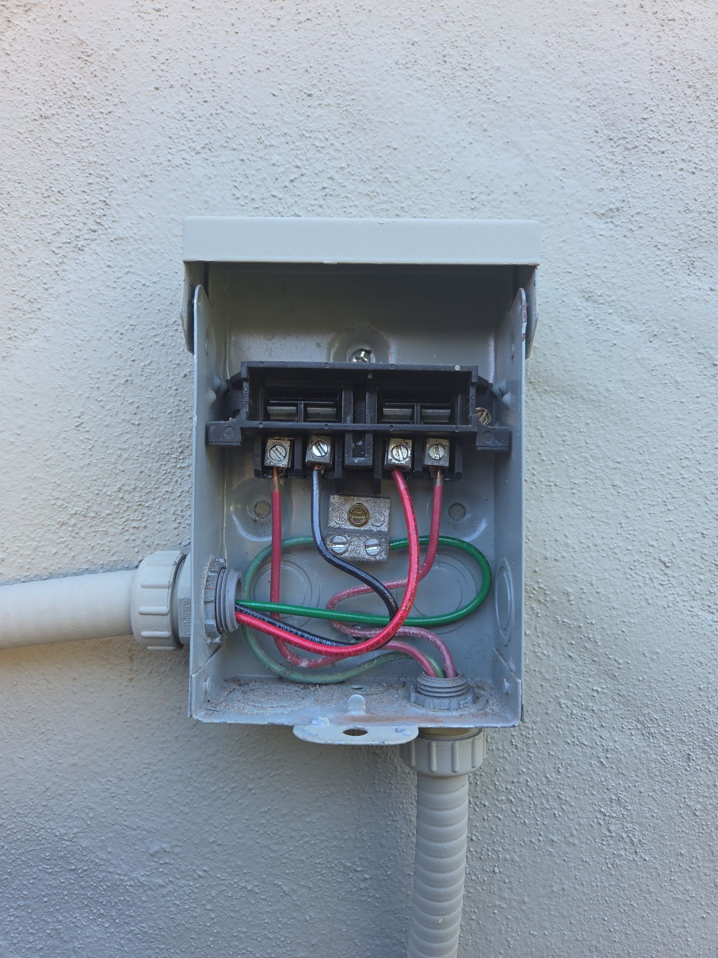 Electrical Panel Renovation & Priority Service | Altamonte Springs & Apopka, FL 32714 / 32712 by Smartron Electric