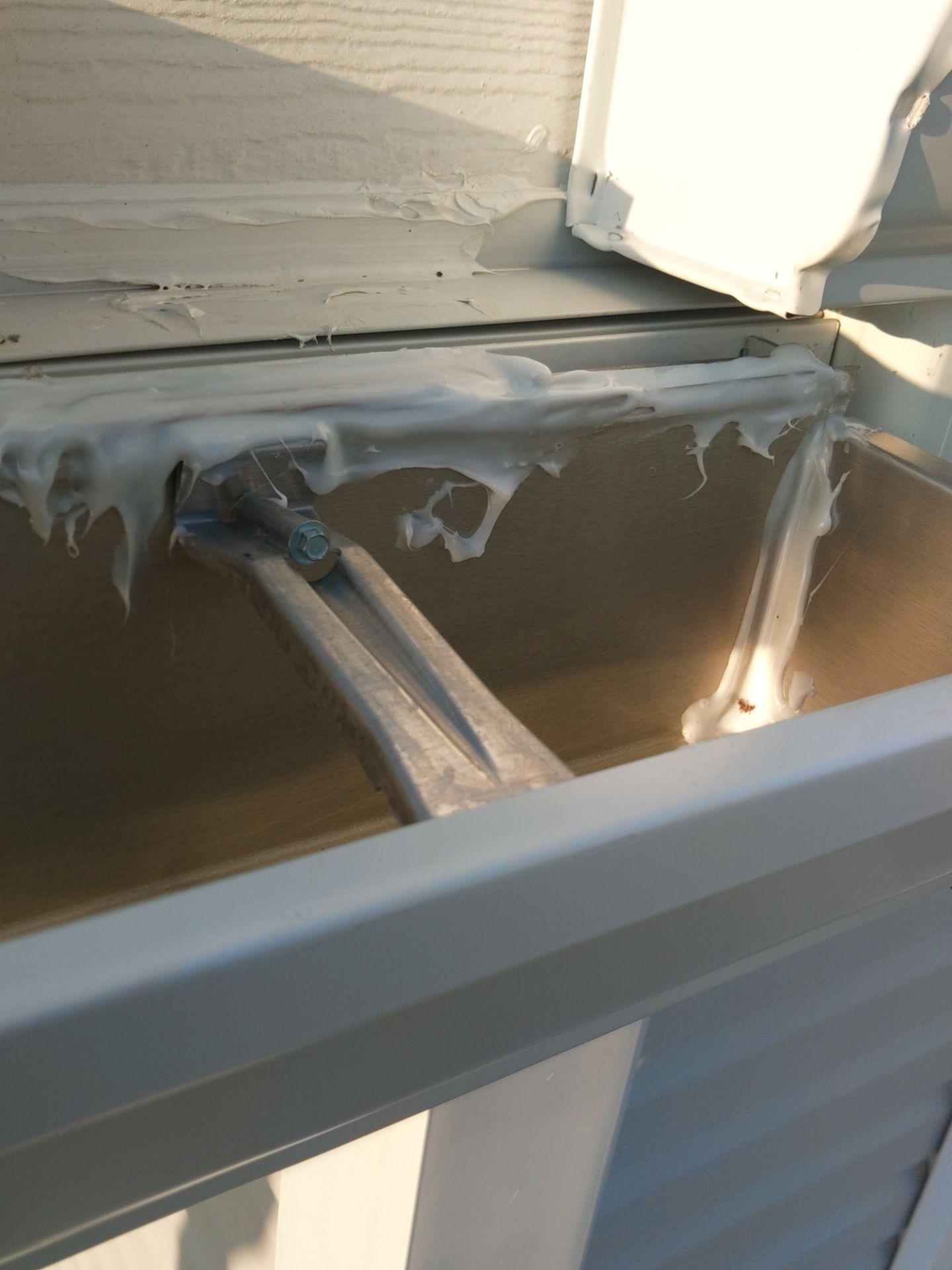 7-Inch Seamless Gutters for Heavy Rain in Sarasota FL by Gutter Professors