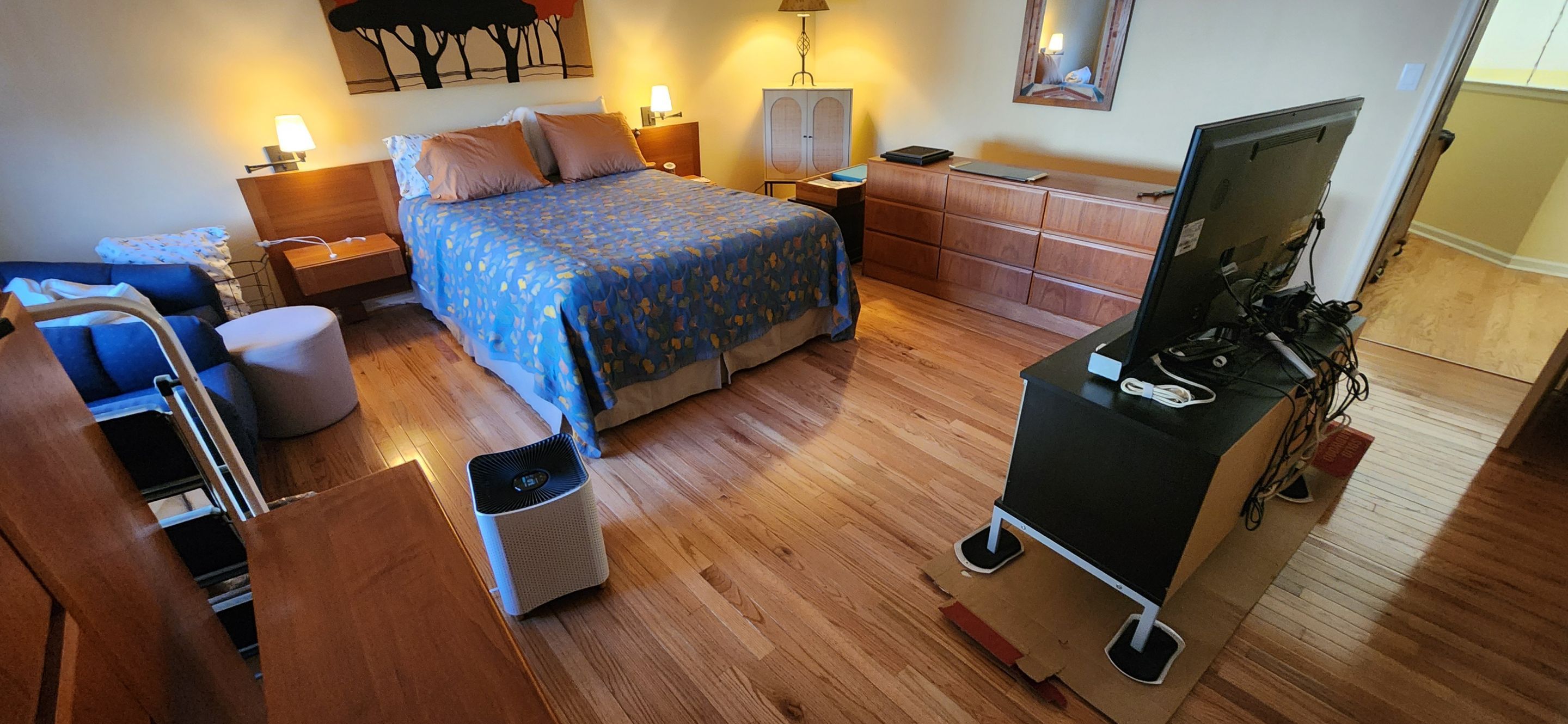 Prefinished 2 1/4 Red Oak Install w/ Carpet Removal by Footprints Floors Morristown