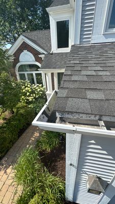 Turtle Shell gutter protection installation in Bartlett, IL 60103, photograph 3