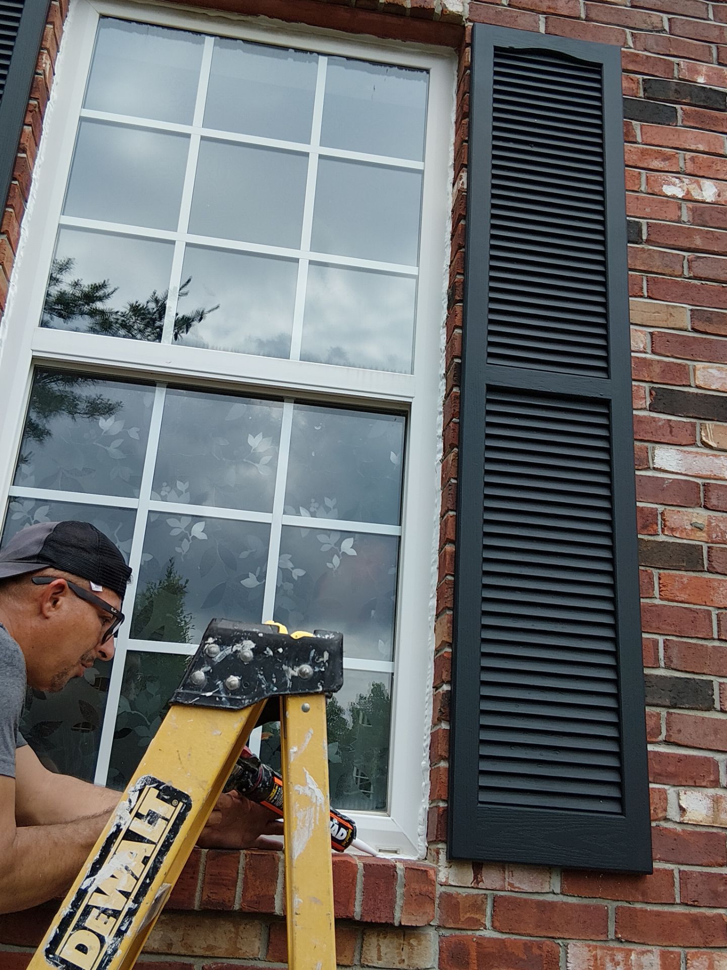 2nd-Story Exterior Trim Paint Repair – Chesterfield, MO by Legendary Services Company LLC.