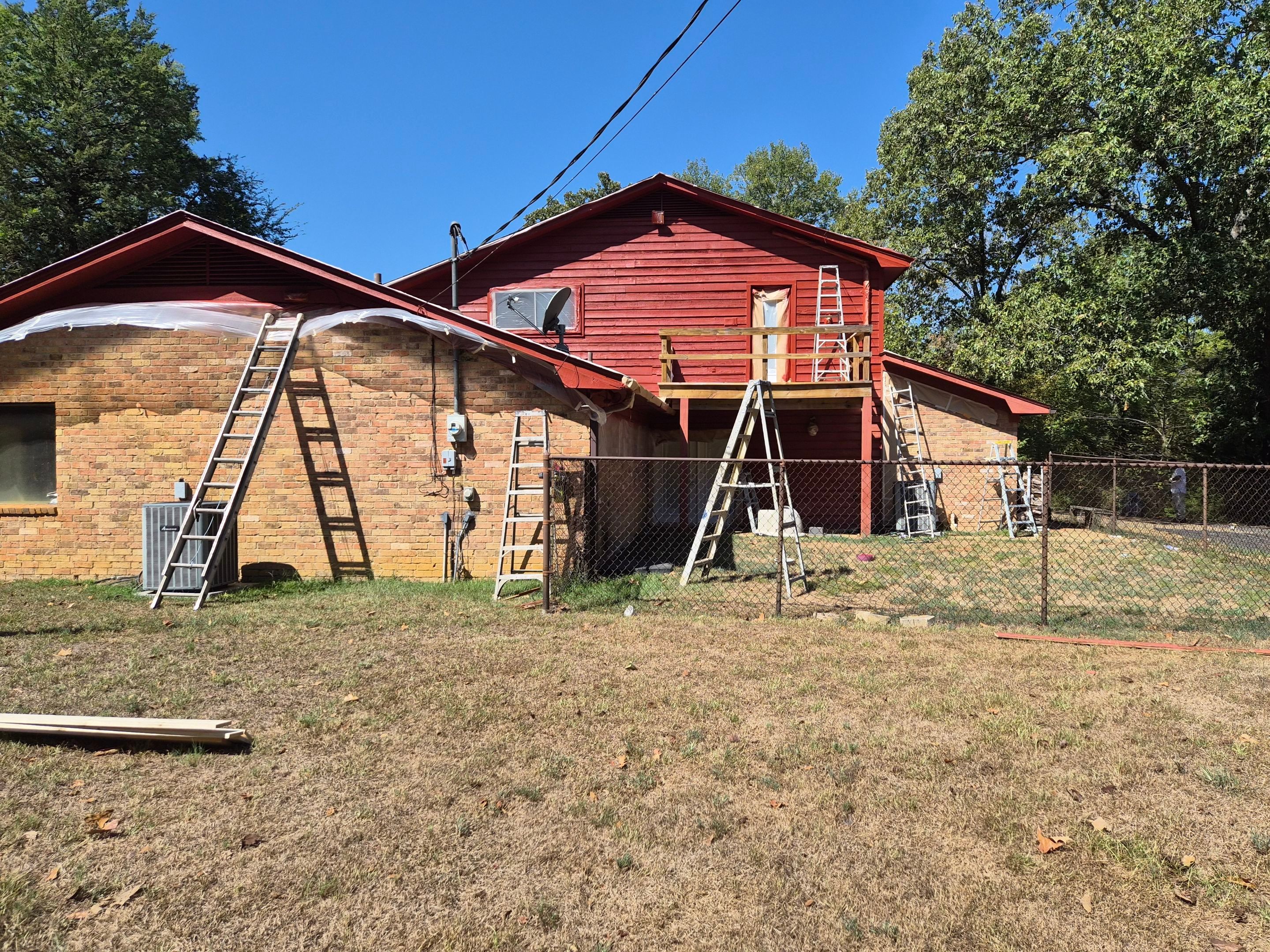 Longview, TX Exterior Wood Restoration & Paint Transformation by Quality Coats Painting