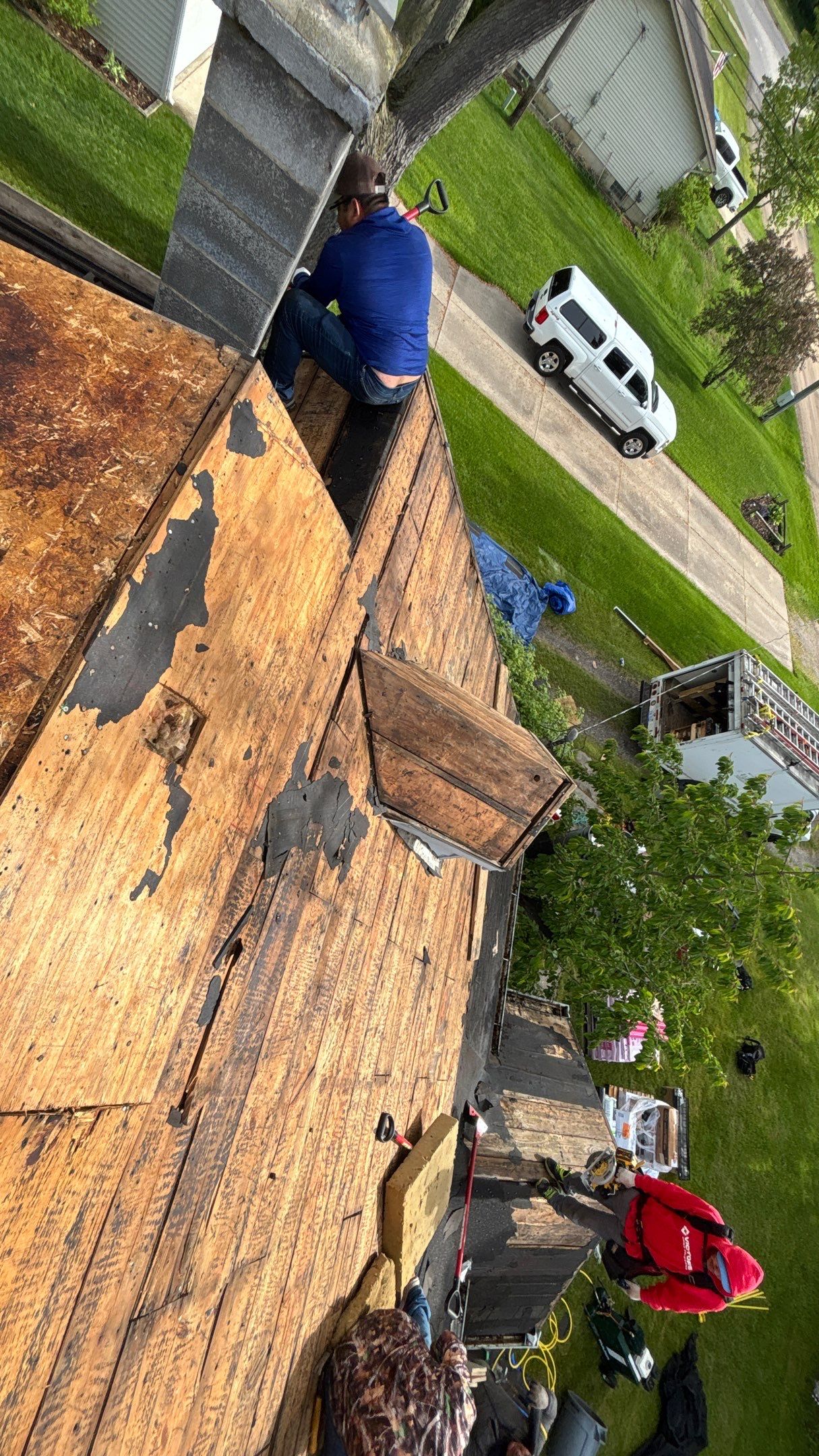Roof Replacement using Owens Corning Estate Gray by 180 Contractors