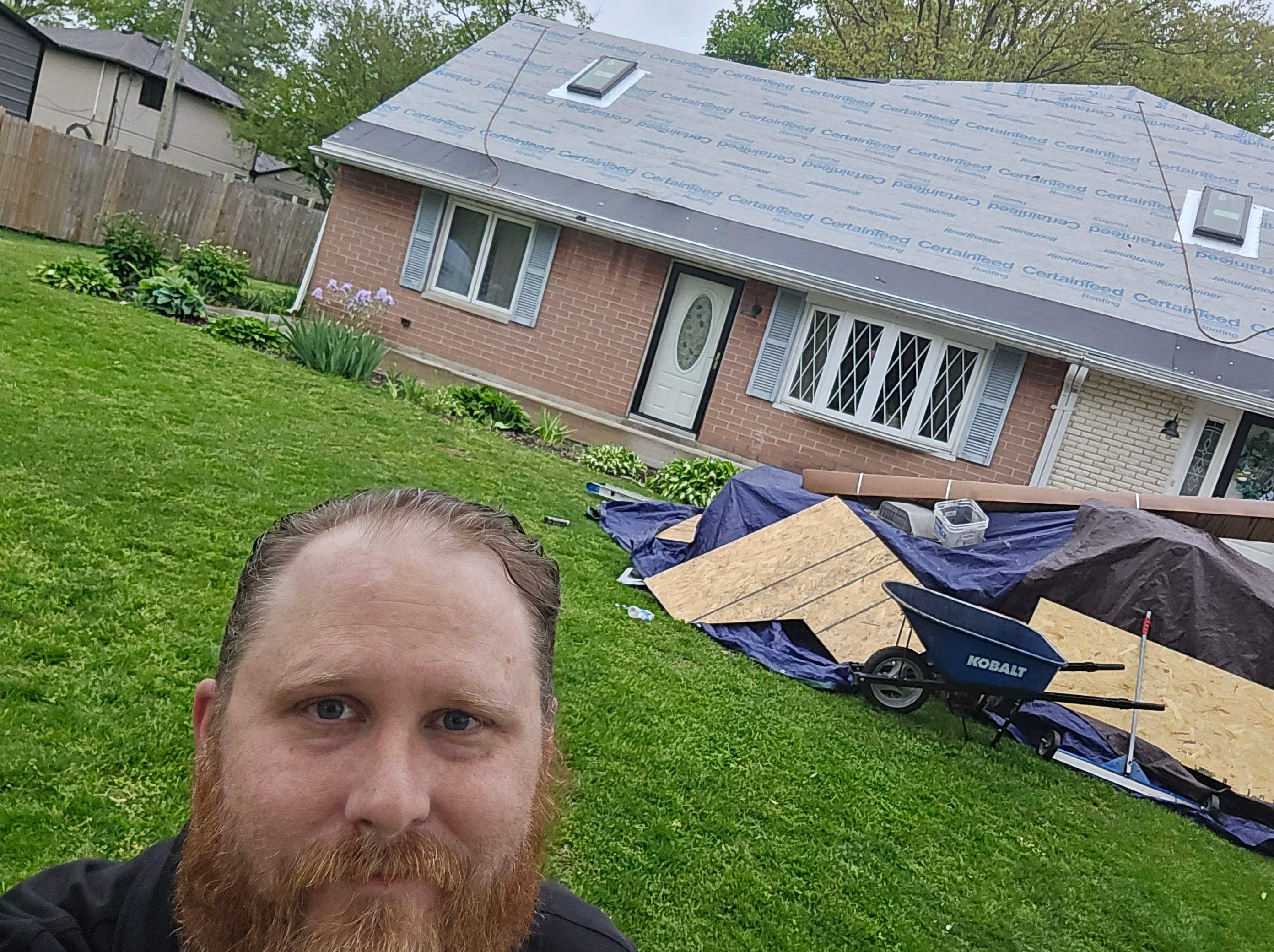 Country Home with a New life by Level Up Roofing and Restoration Services LLC