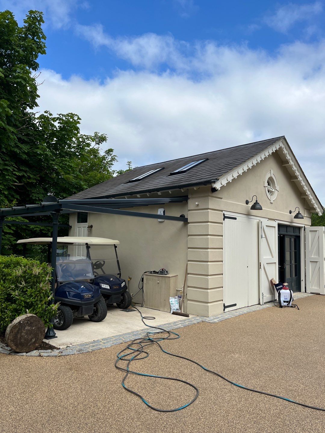 Render Clean using Honda 15lpm Low Pressure Washing Machine by Ges Exterior Cleaning ltd