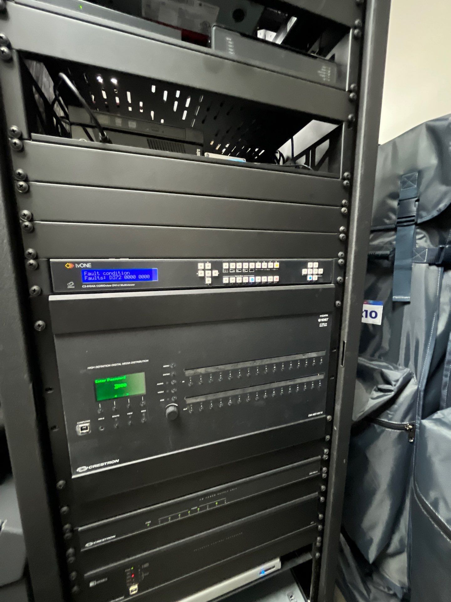 Advanced Commercial AV System Integration for Warren County EOC by Techkinect