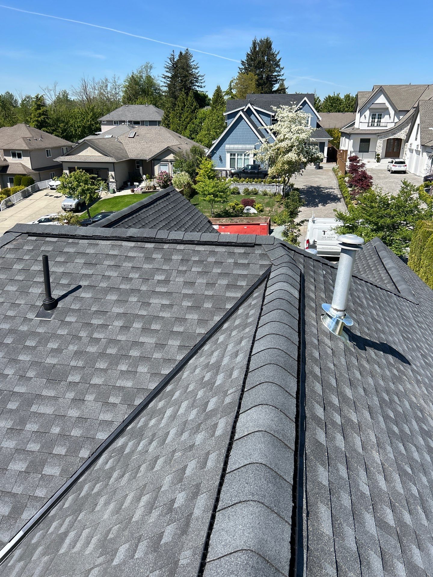 Residential Re-Roof using GAF timberline HDZ Charcoal by Top Notch Roofing Inc