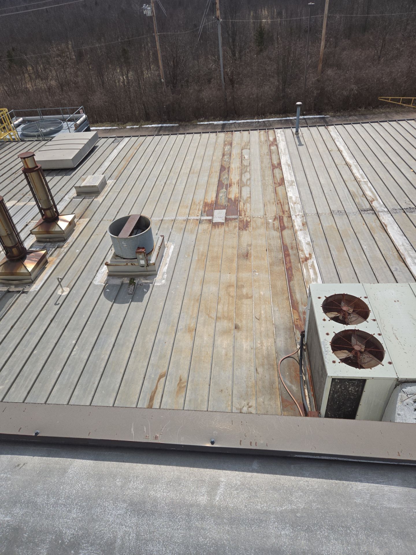 Commercial Metal and Flat Roof Repairs in Mason, Ohio by Level Up Roofing and Restoration Services LLC