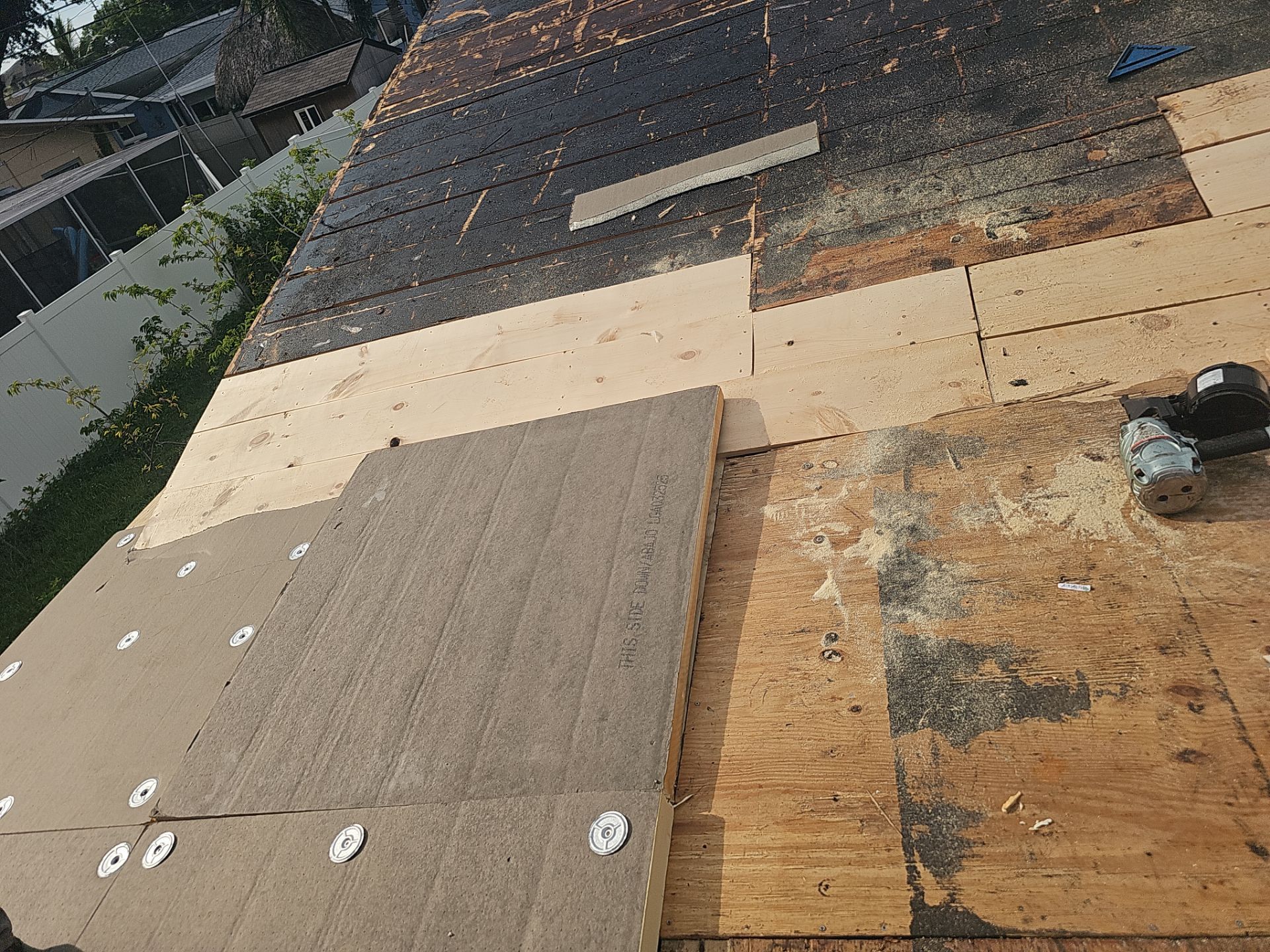 Project in Seminole 33772 by Mitchell Roofing Company LLC 