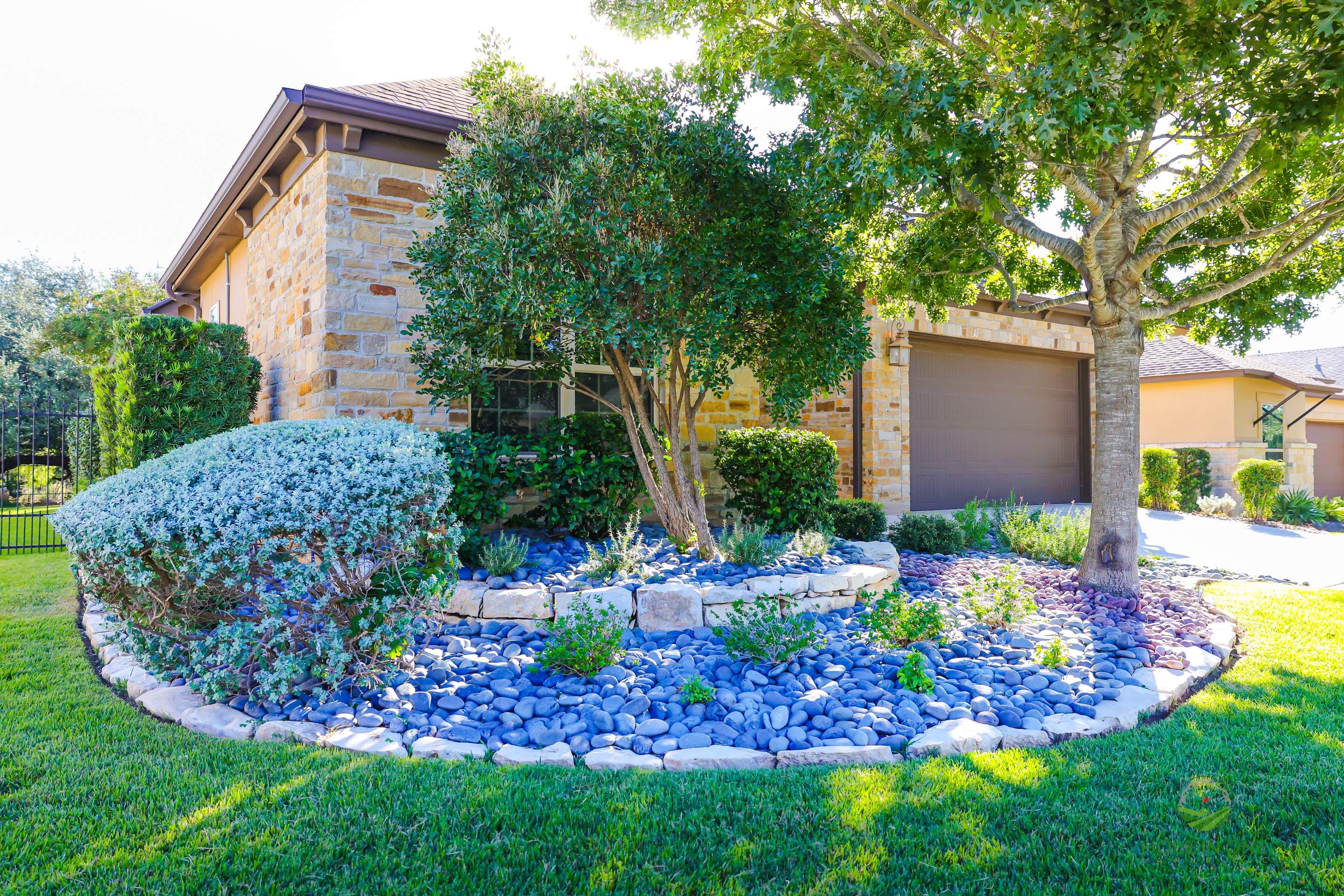Amorosa Condominiums, San Antonio Tx. by Hole In One Lawns, LLC