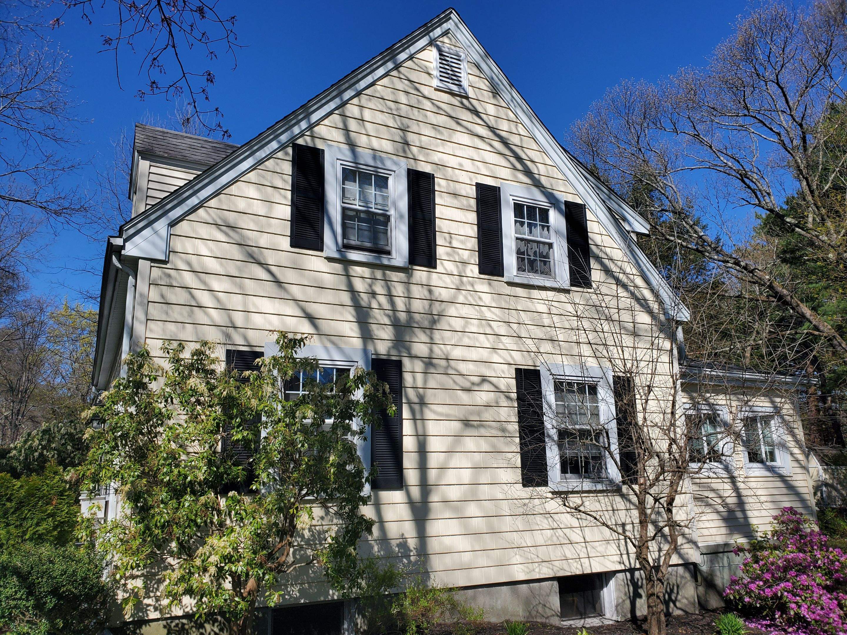 Siding Installation using CertainTeed by UBrothers Construction