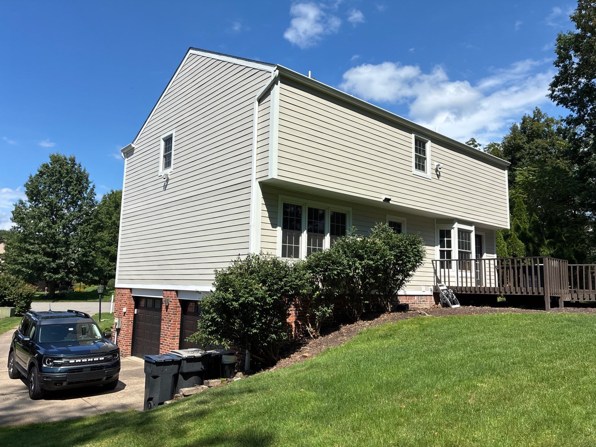 James Hardie Full House Siding Renovation in Wexford by Ideal Siding Pittsburgh