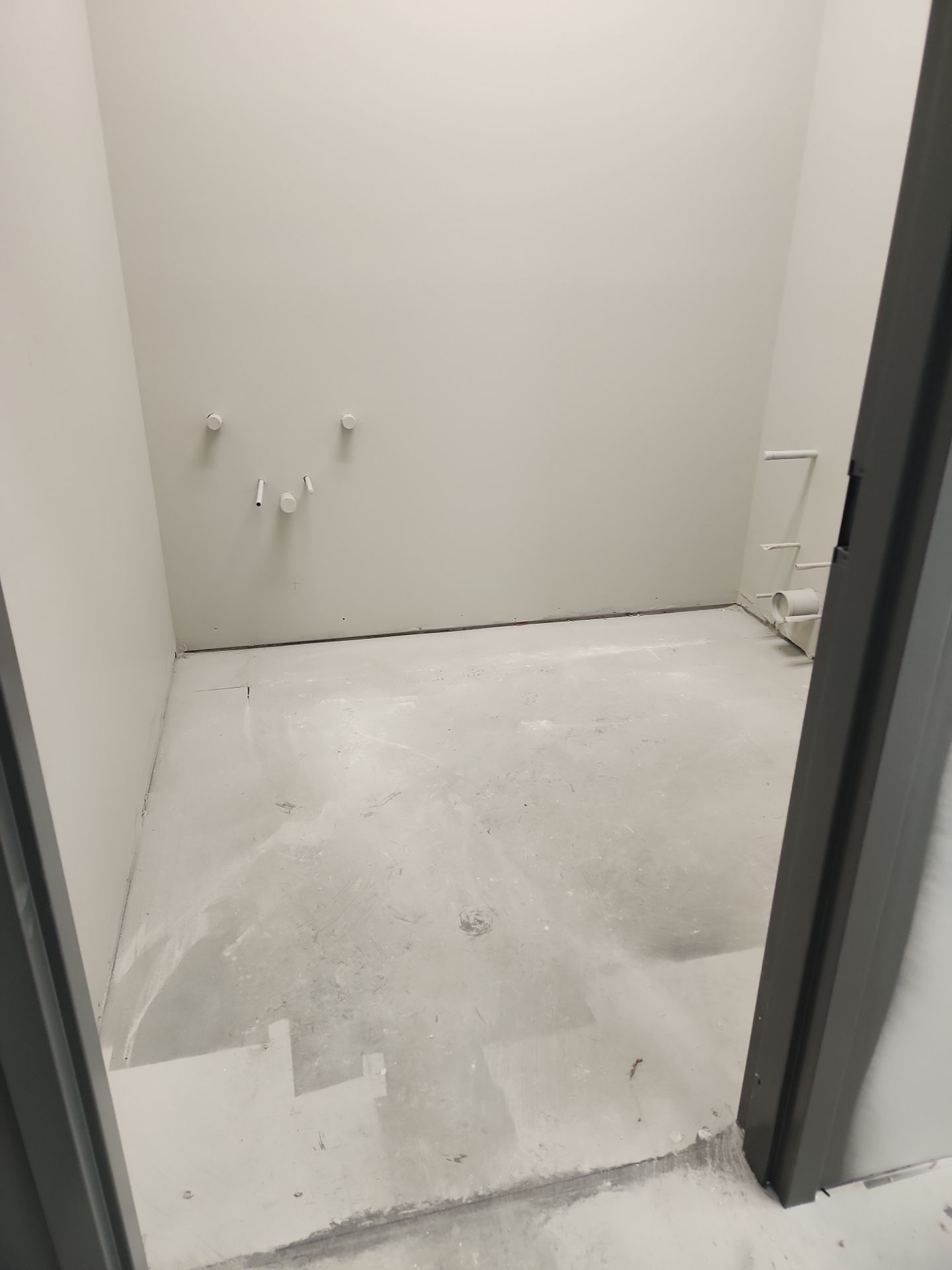 Pepsi Warehouse Concrete Polishing by Seamless Surfaces